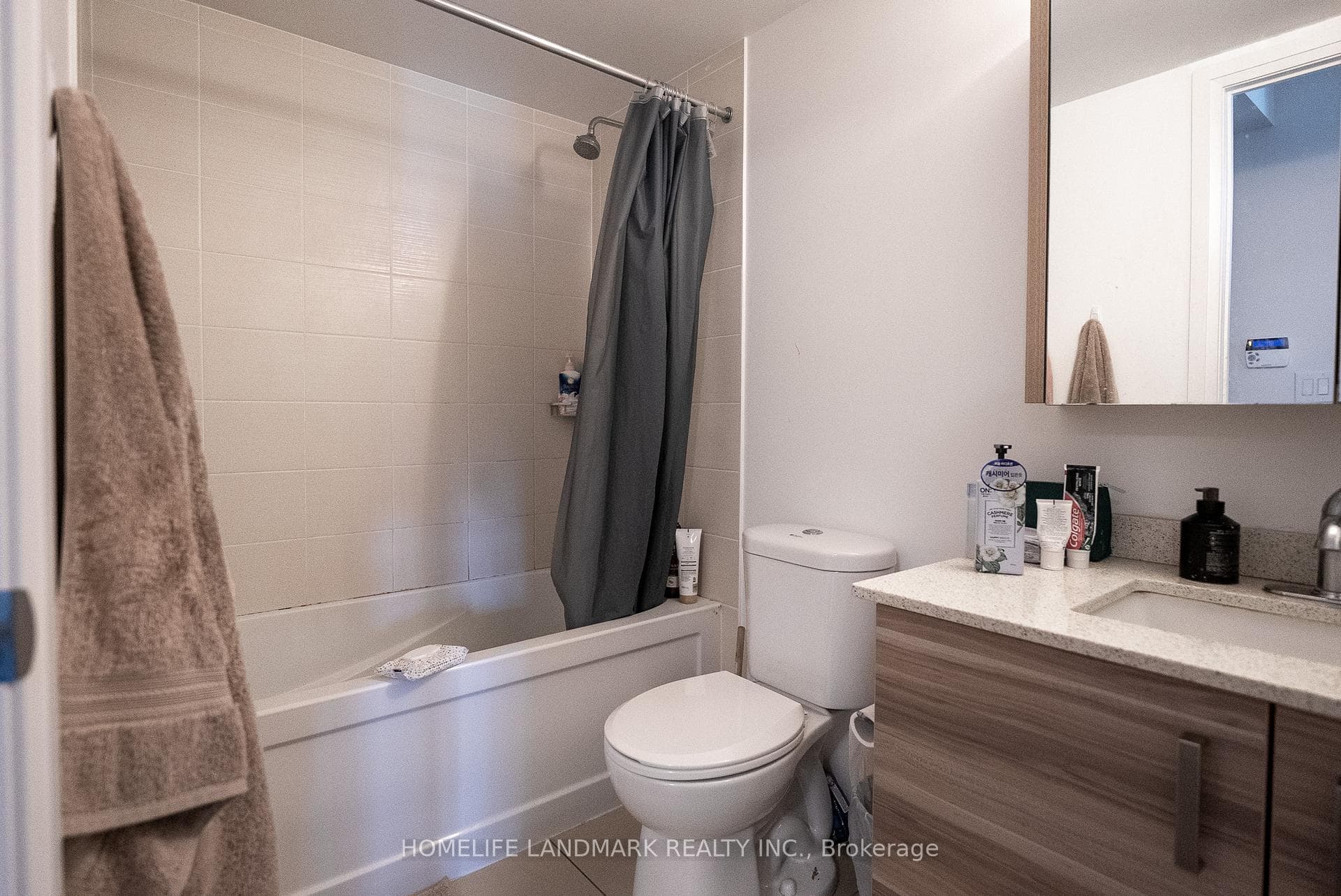 8200 birchmount Road Unit 521 photo 8