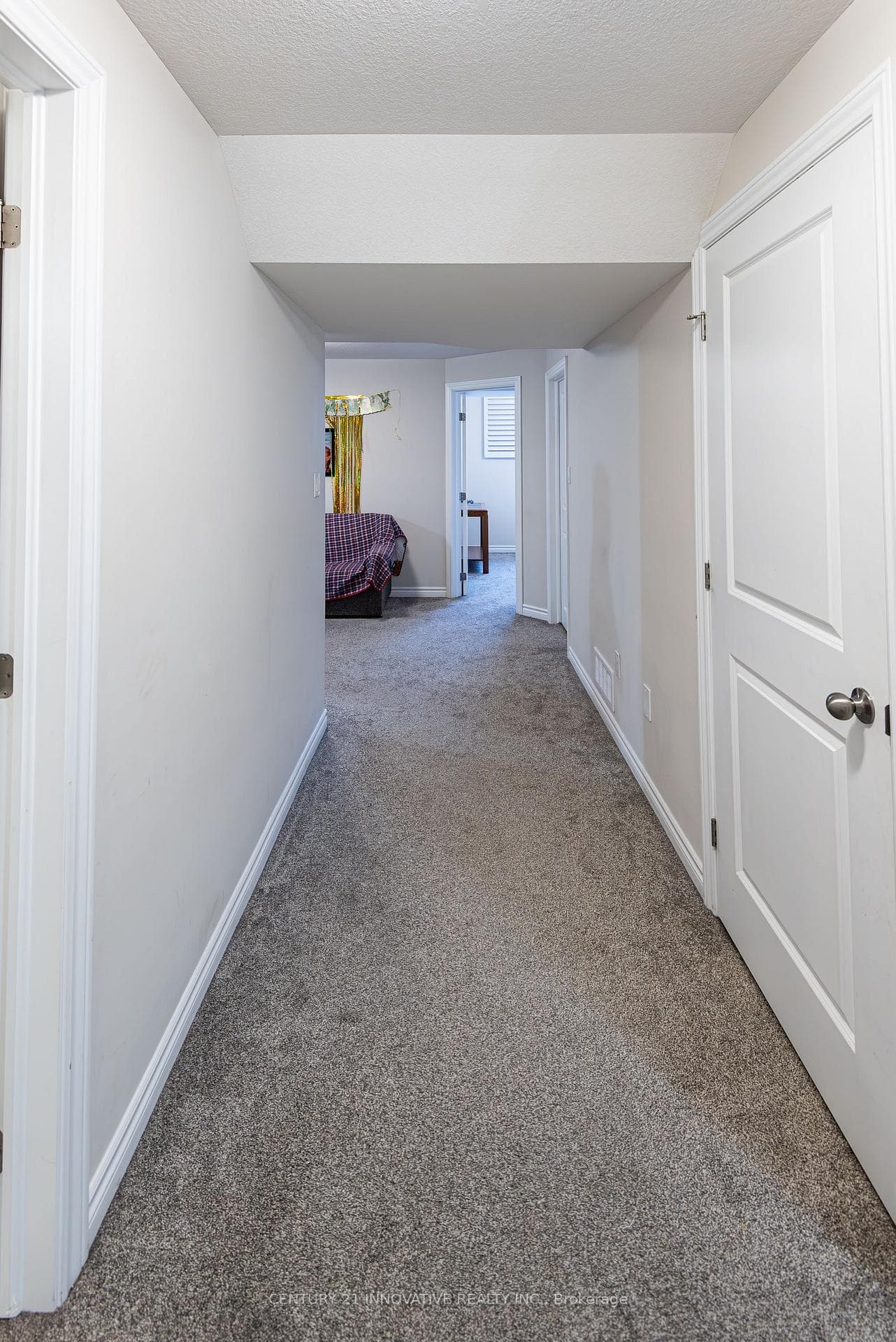 14 Oxford Terrace Unit Bsmt photo 23