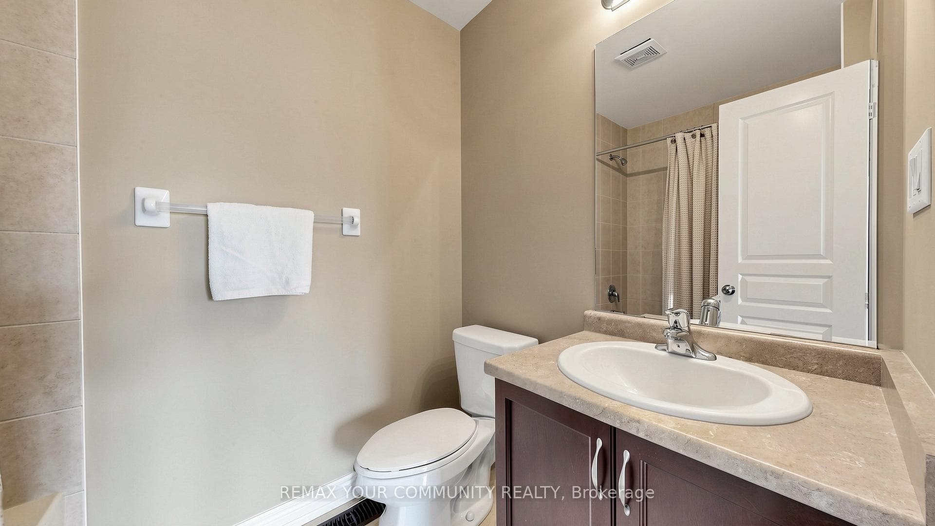 2nd Bedroom 4 Piece Ensuite