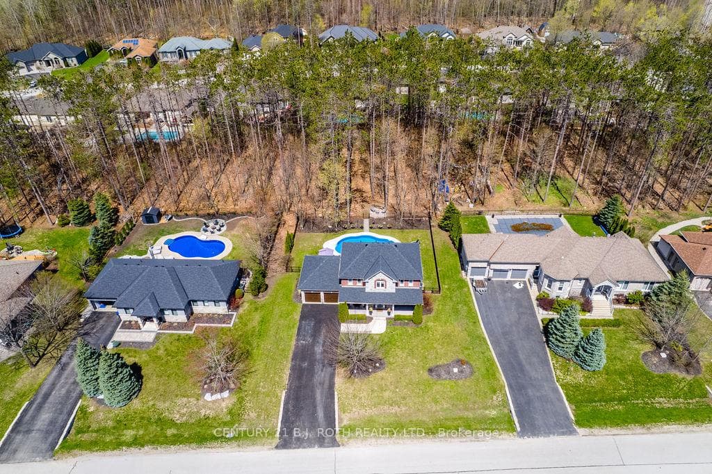 12 Lloyd Cook Drive photo 45
