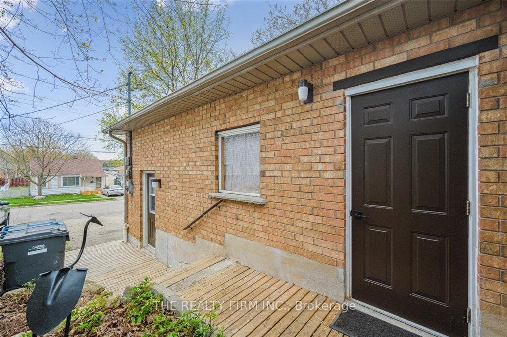 17 Cassino Avenue photo 25