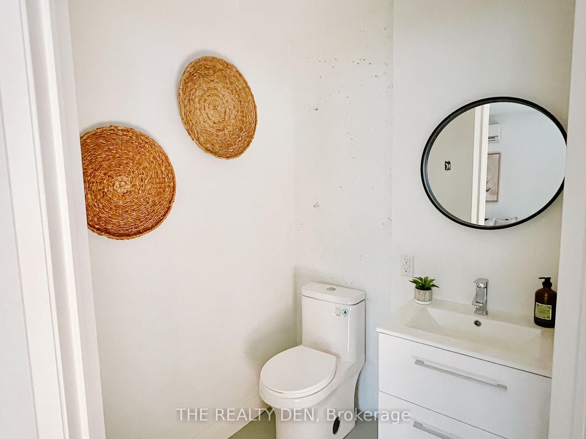 150 Alma Street Unit 102 photo 8
