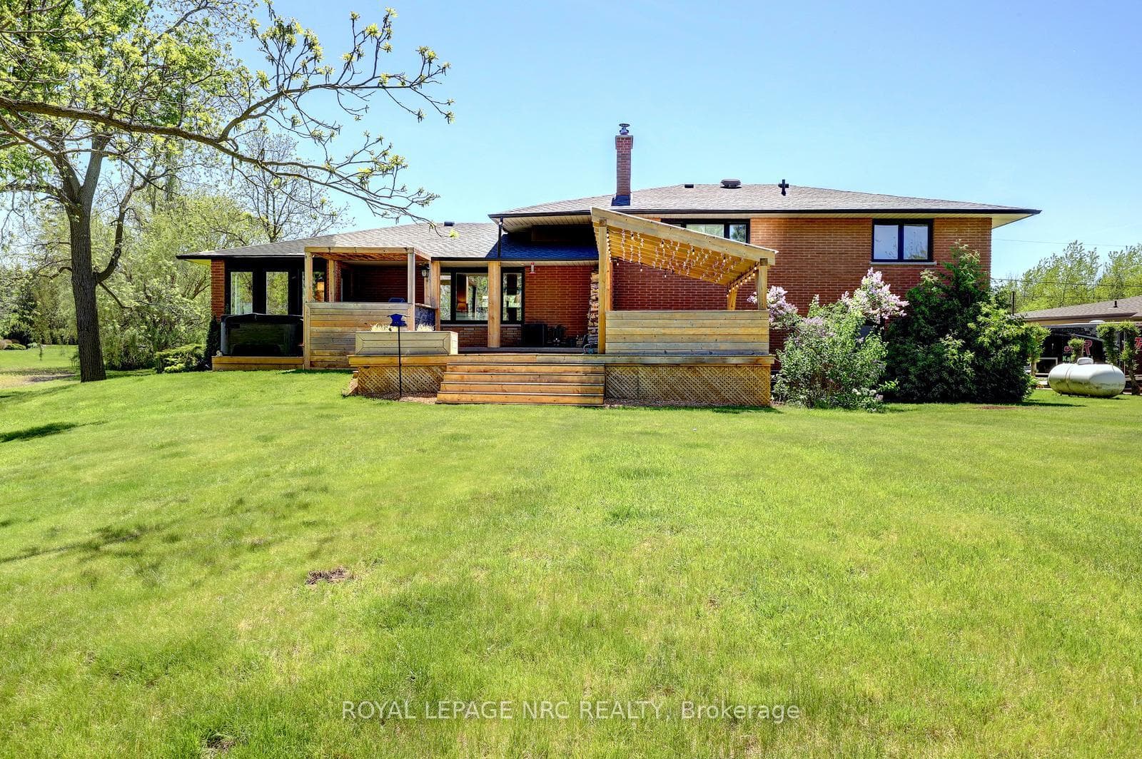 44 Fifty Road photo 42