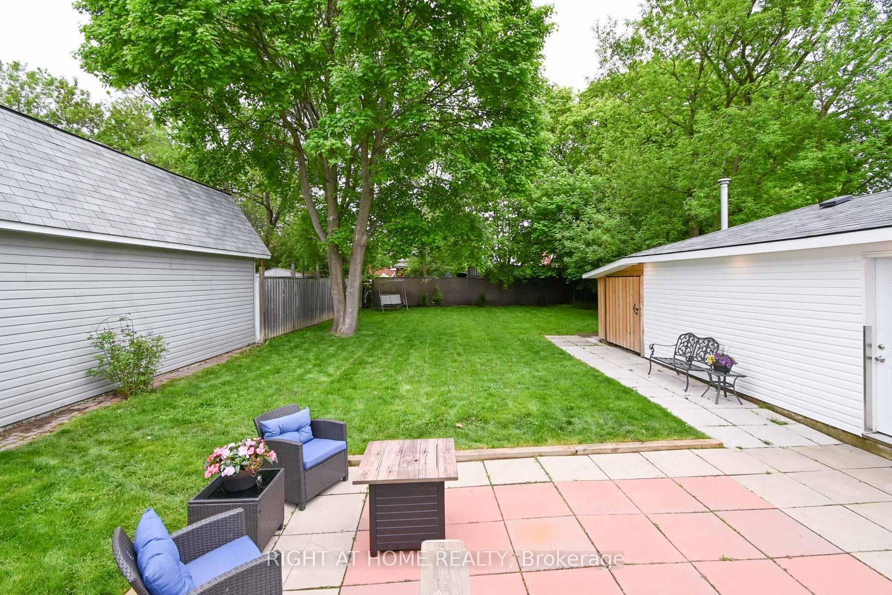 Large backyard and Patio Area.