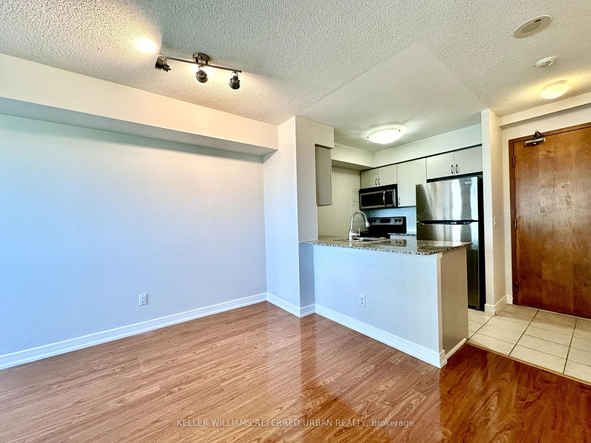35 Bales Avenue Unit 1609 photo 16