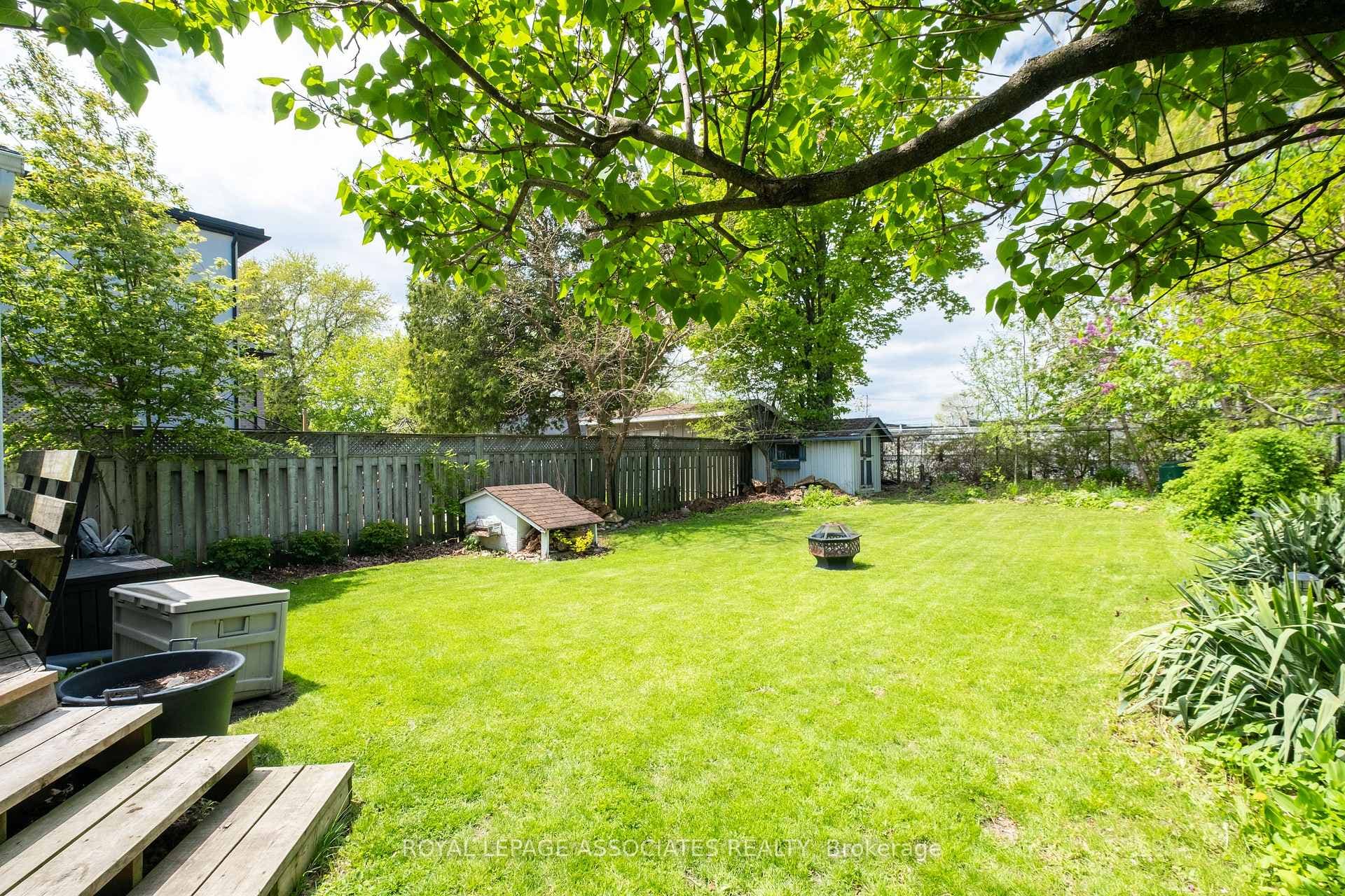 136 Aylesworth Avenue photo 10