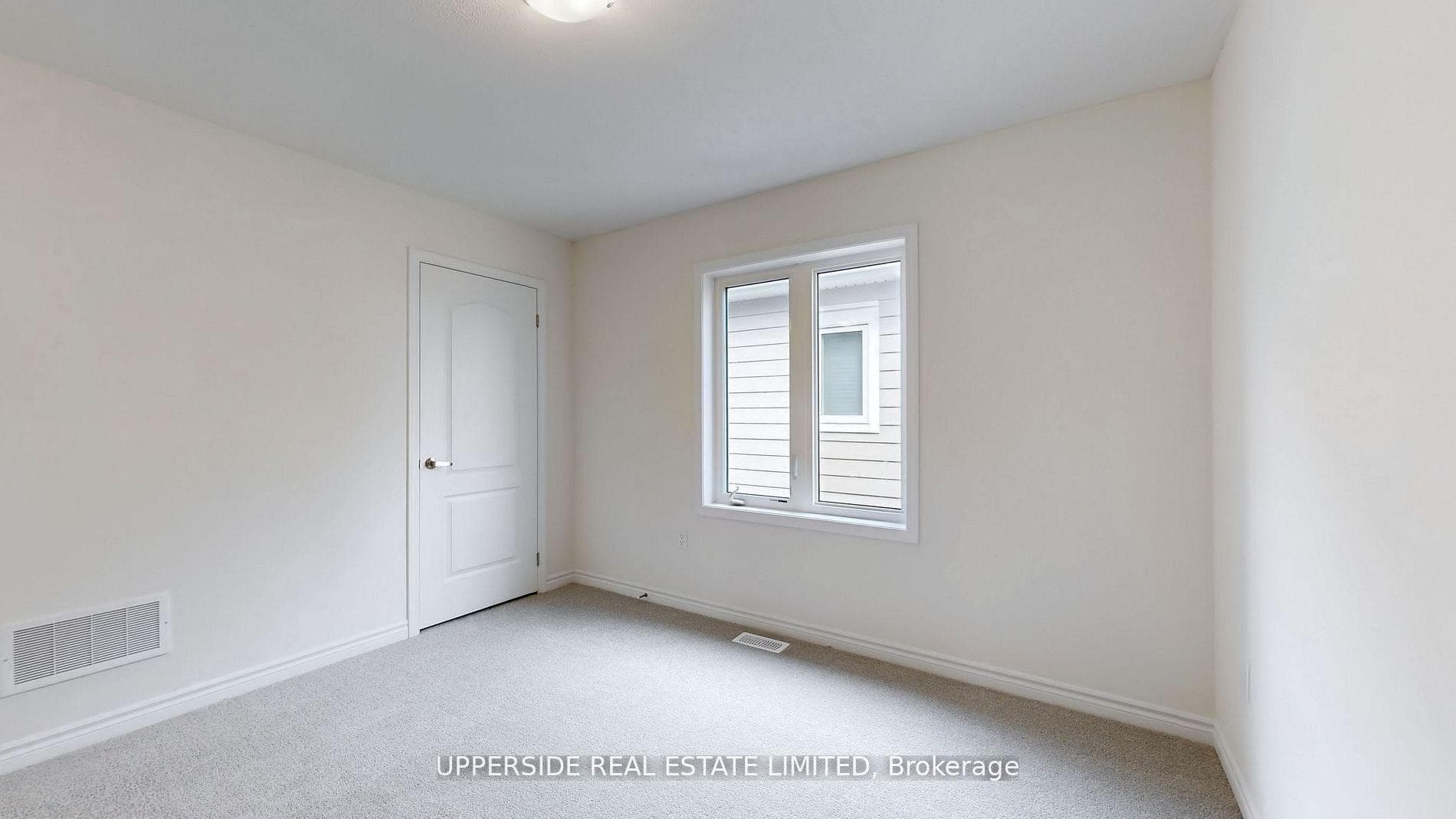 26 Shapira Avenue photo 25