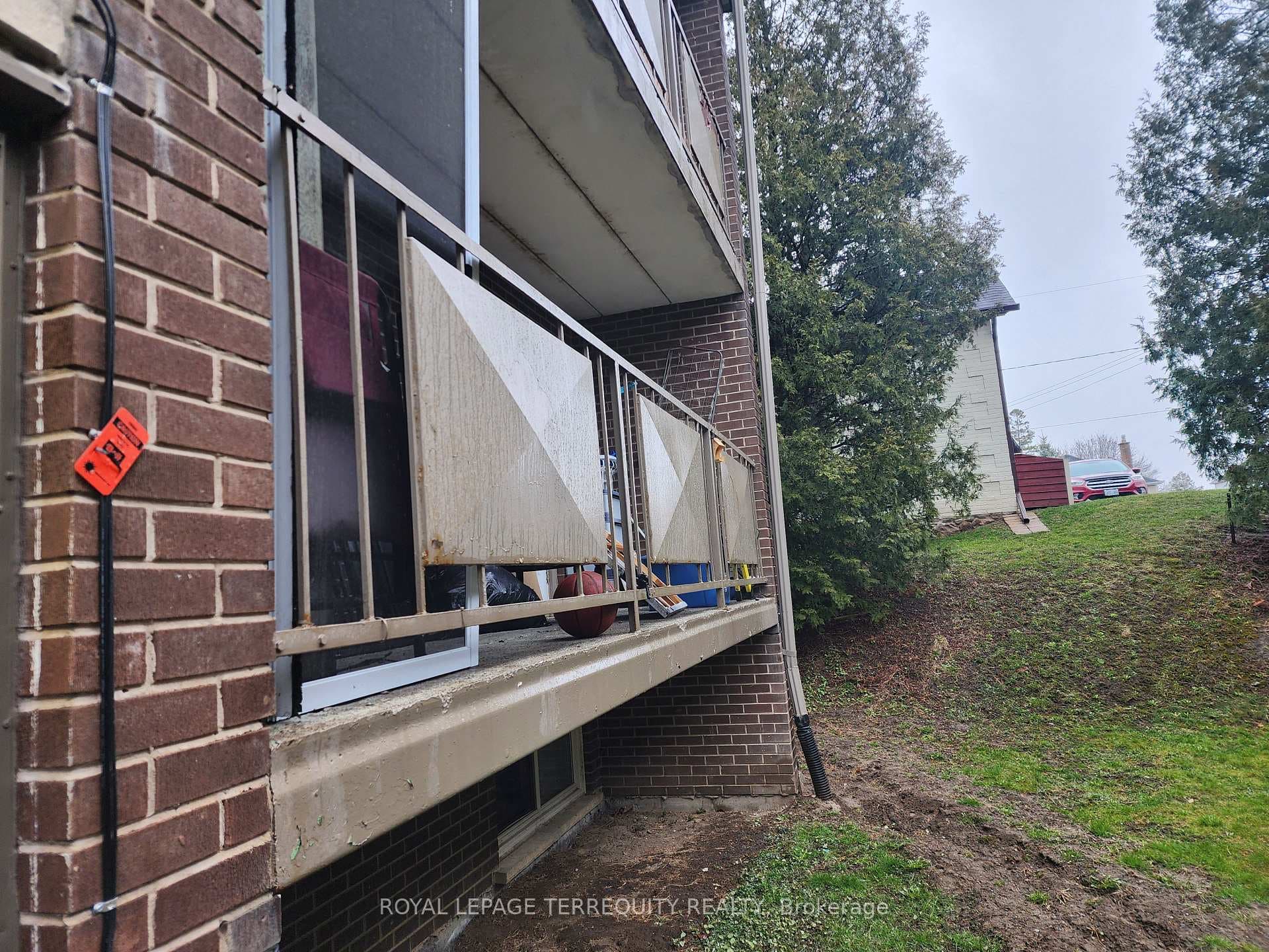 207 Trent Street Unit 4 photo 12
