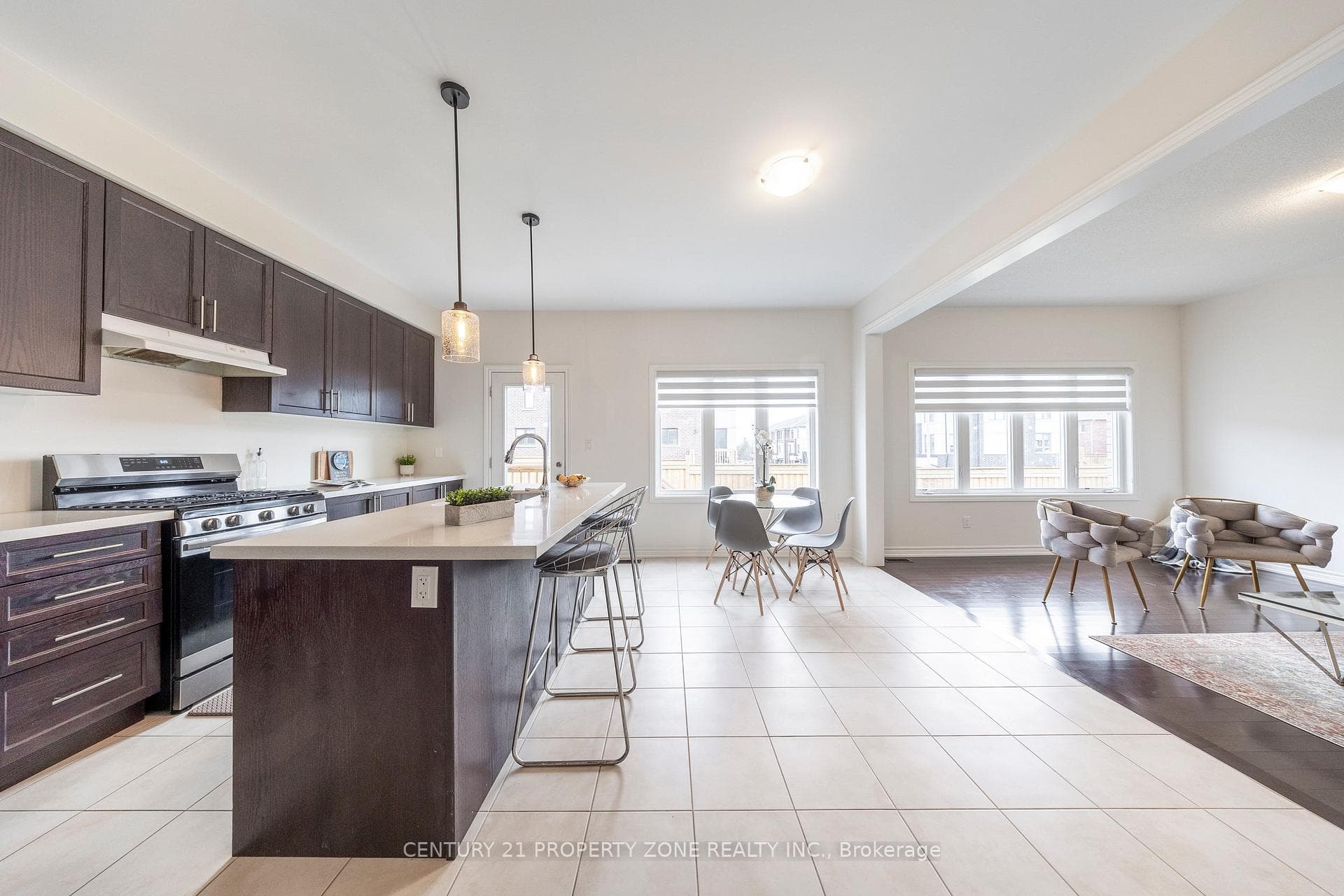 1295 Apollo Street photo 11