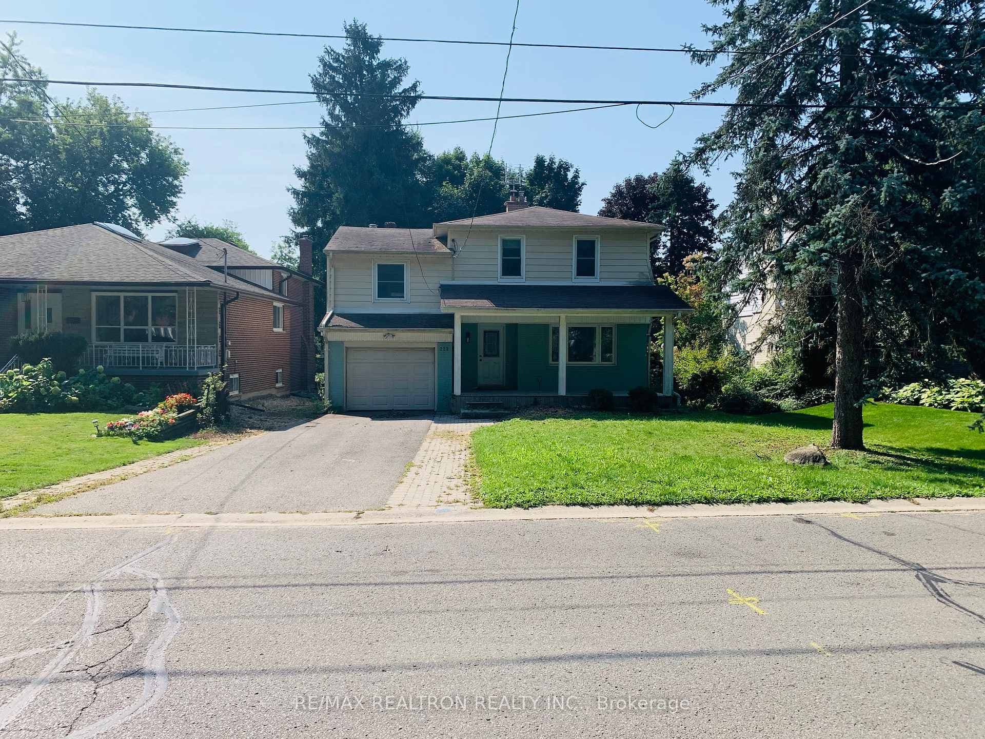 222 Richmond Street photo 1