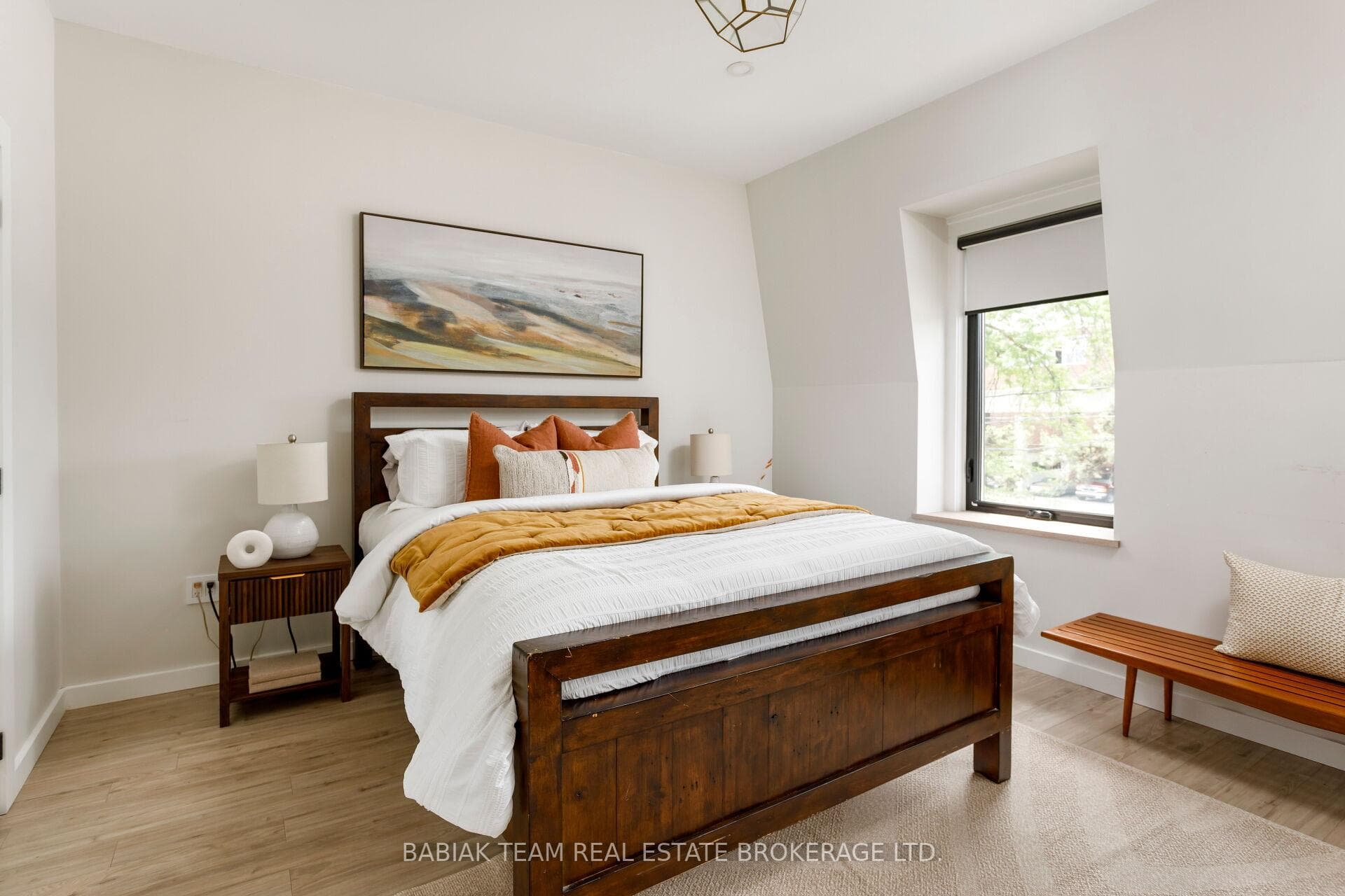 497 Keele Street photo 31