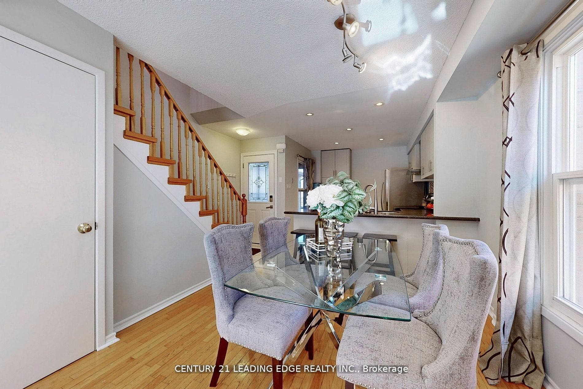 28 LADY BOWER Crescent photo 13