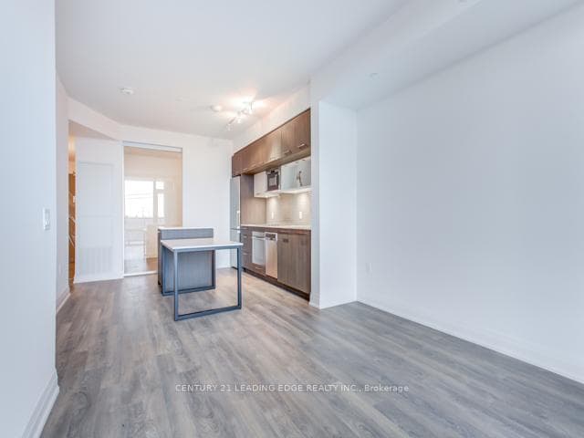4800 Highway 7 Road Unit 625 photo 6