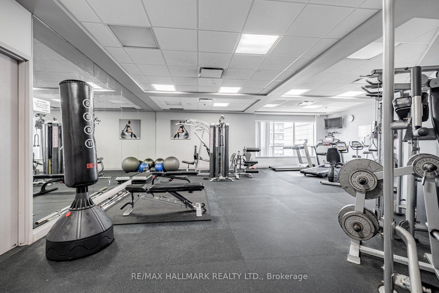 50 Disera Drive Unit 1206 photo 25