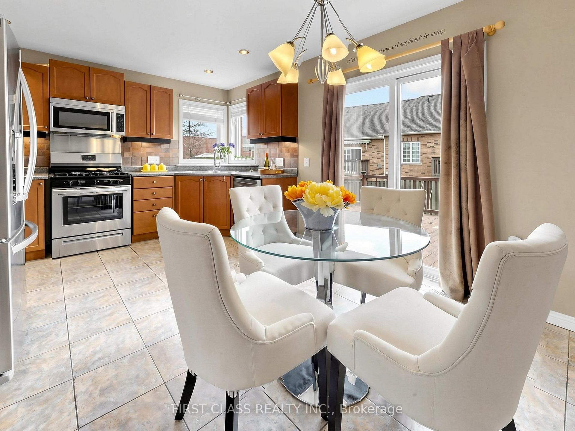 11 Diamond Court photo 19