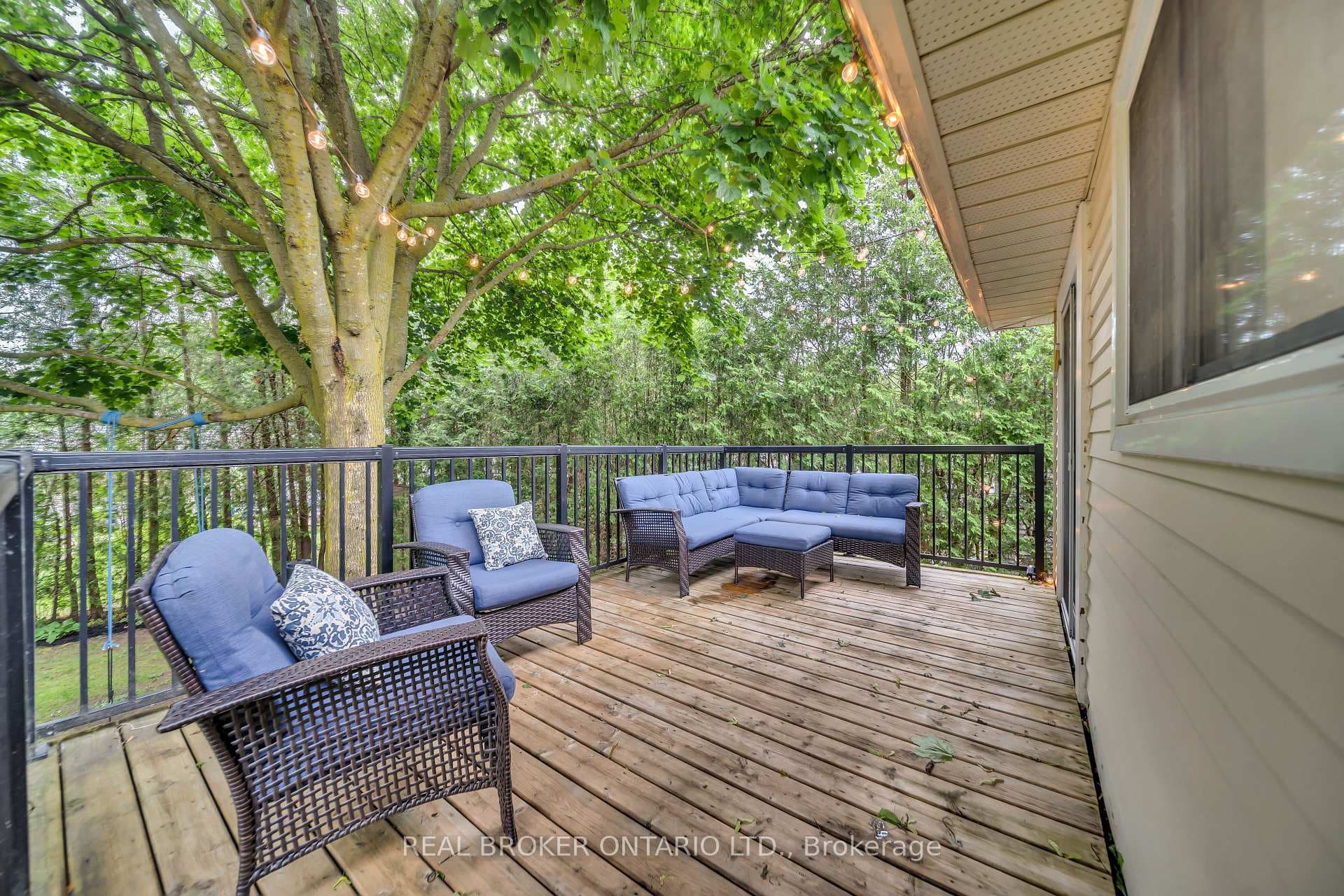 656 Drummond Drive photo 21