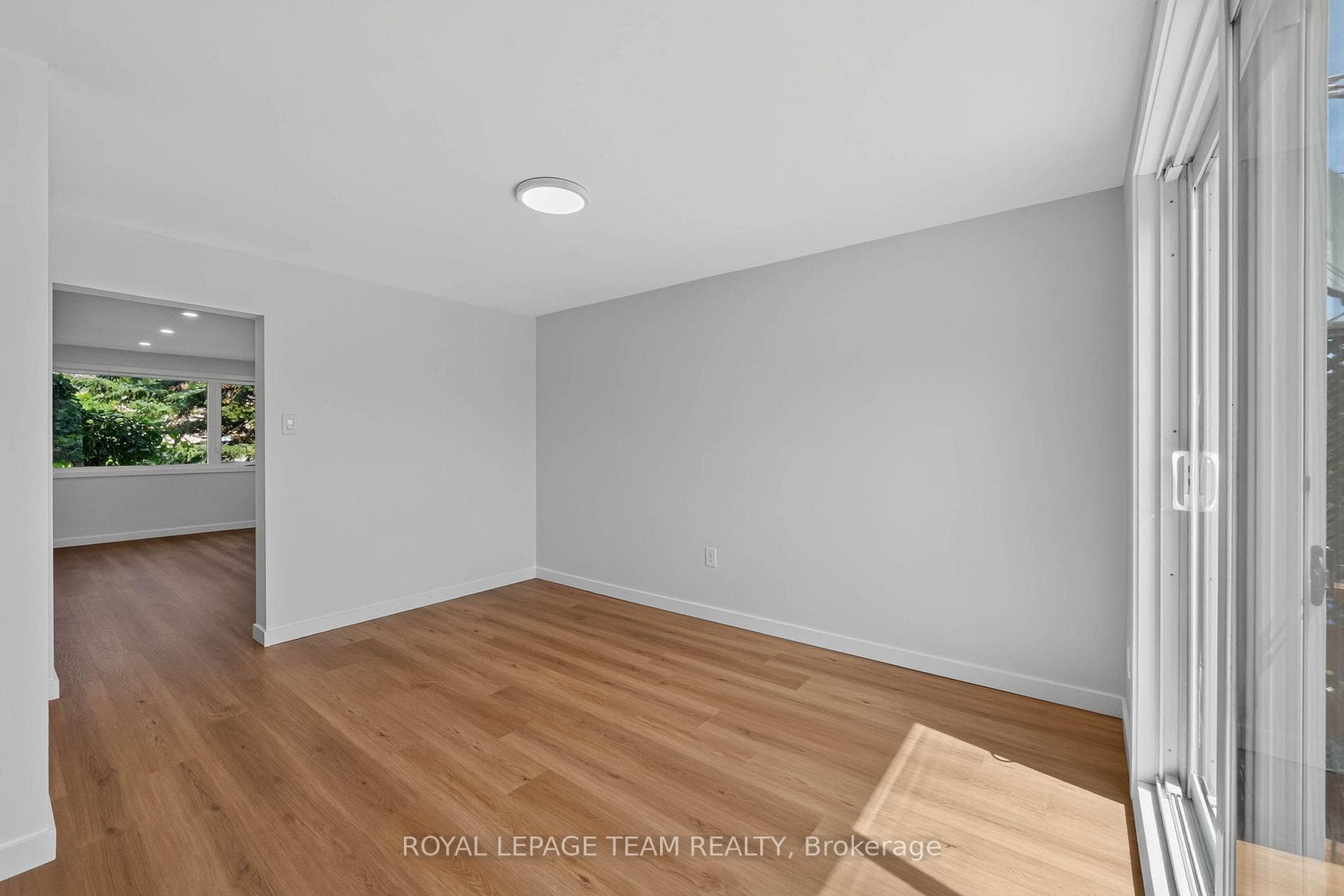 64 Mulvagh Avenue photo 12