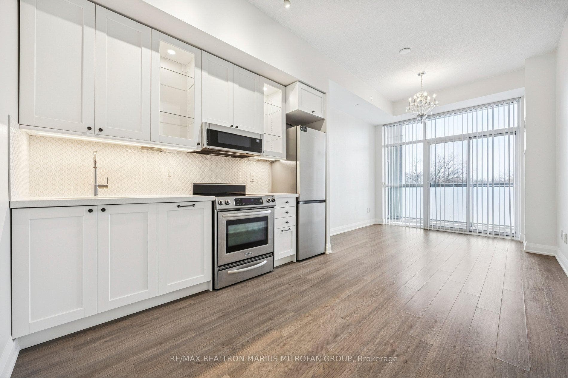 8763 Bayview Avenue Unit 205 photo 19