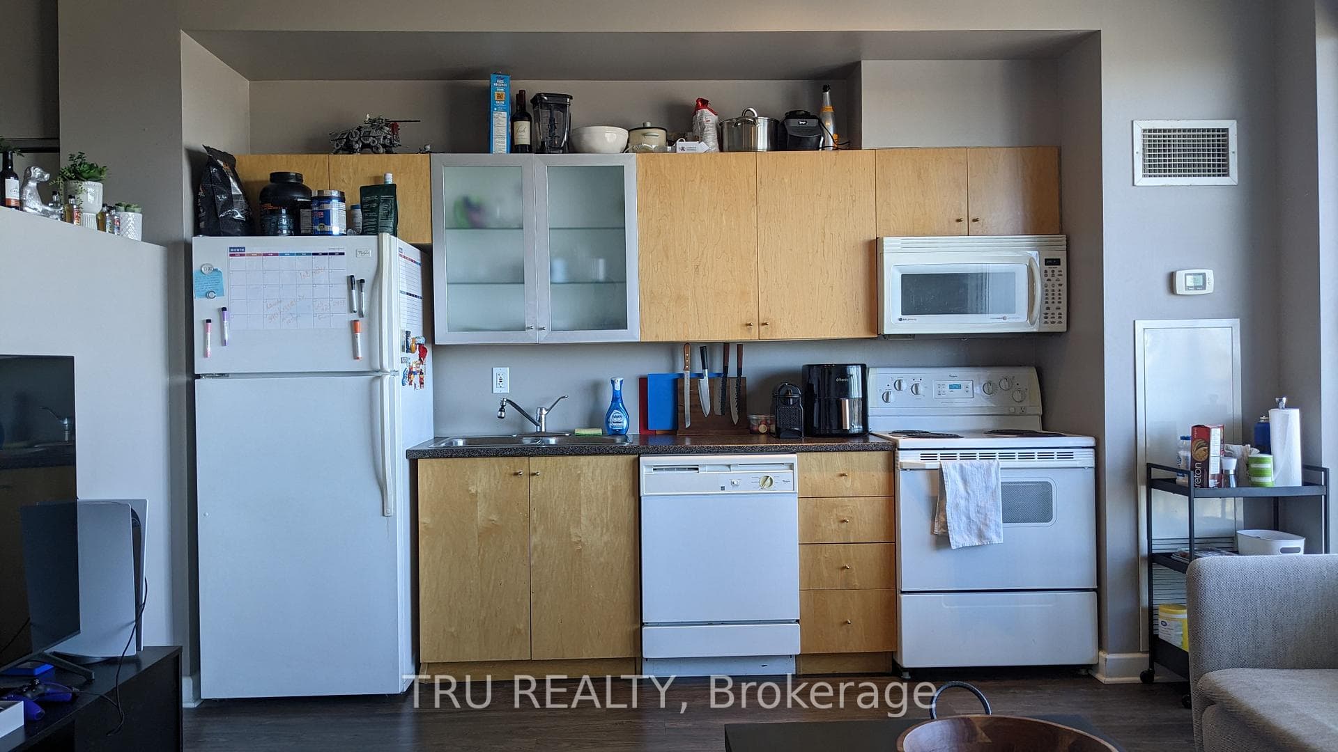 180 York Street Unit 1003 photo 10