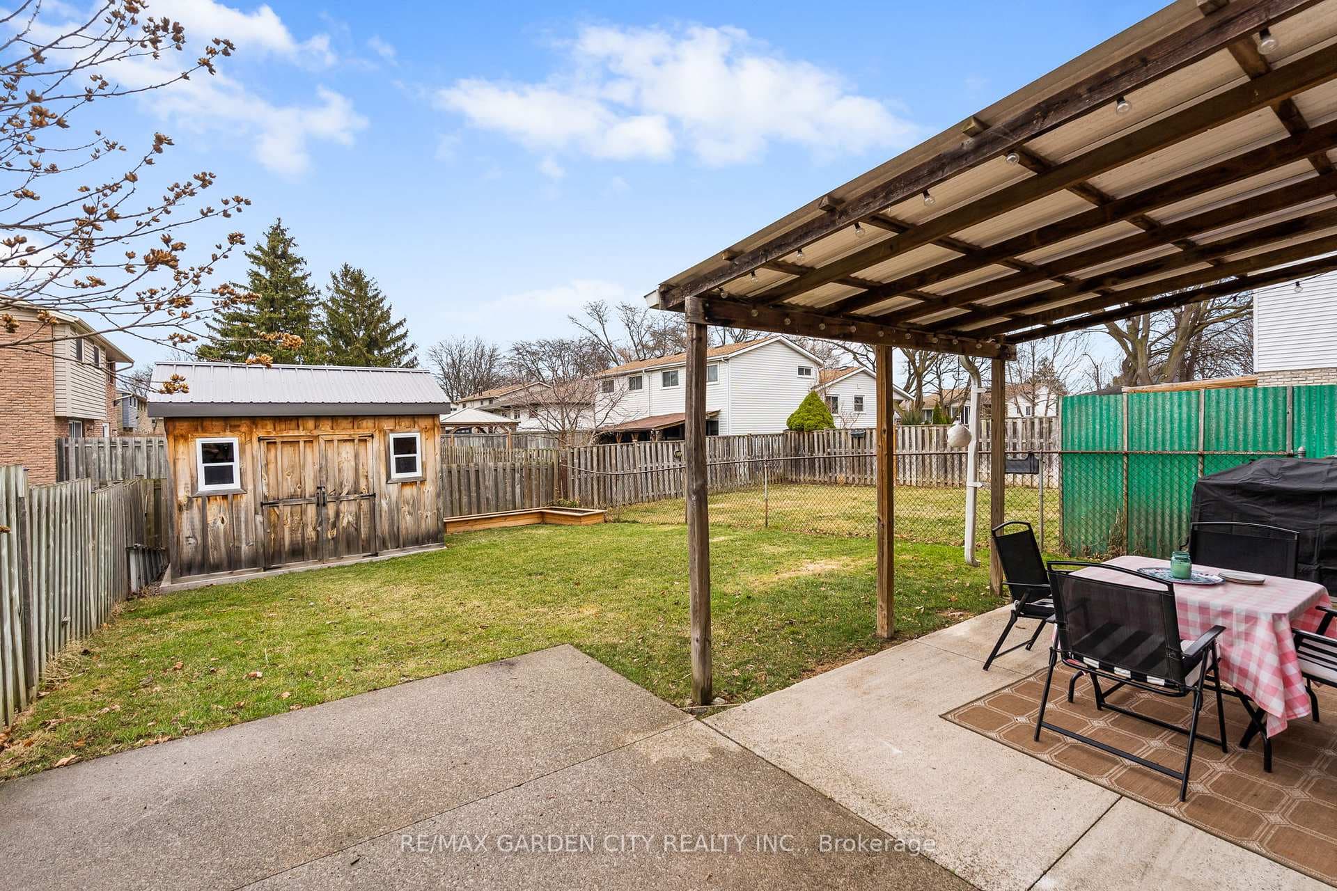 99 Ventura Drive photo 27
