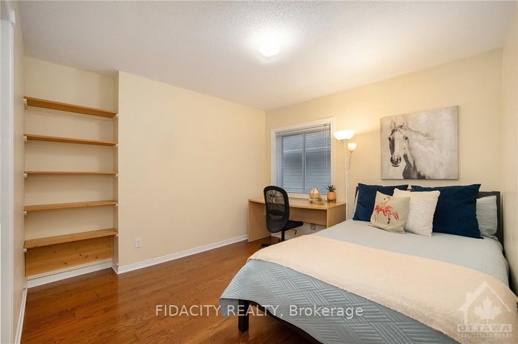 8 DRYSDALE Street photo 21