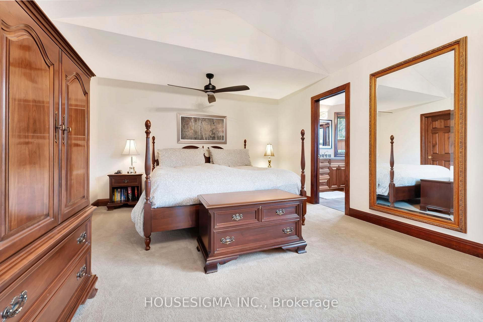275 Deercreek Drive photo 18
