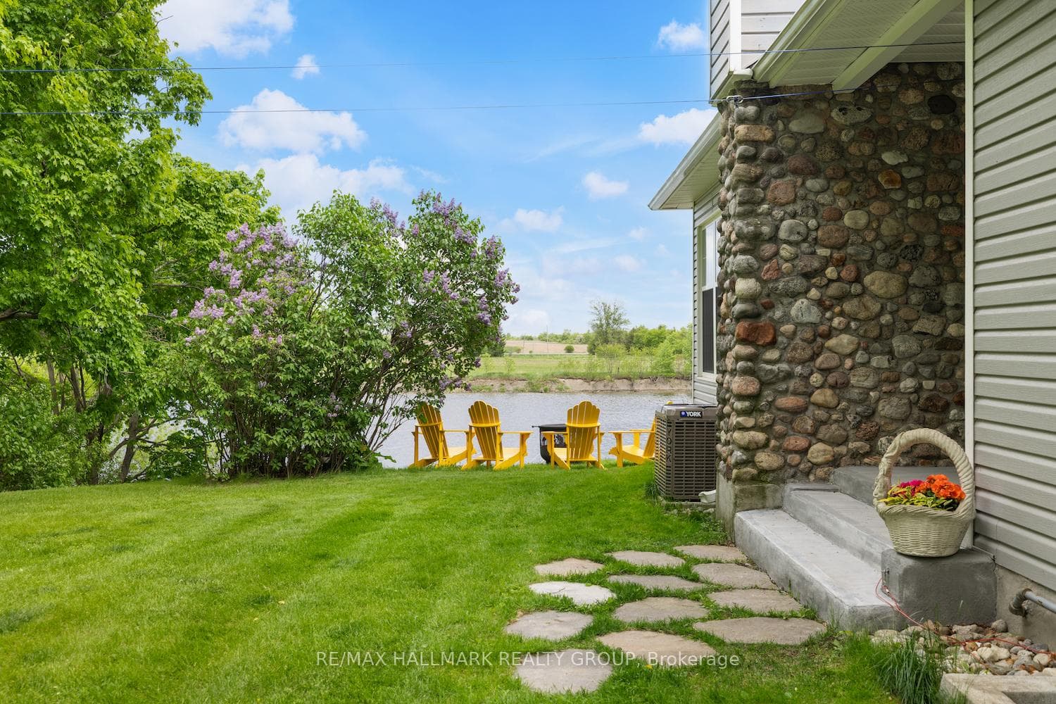 1 Rideau Glen Drive photo 43