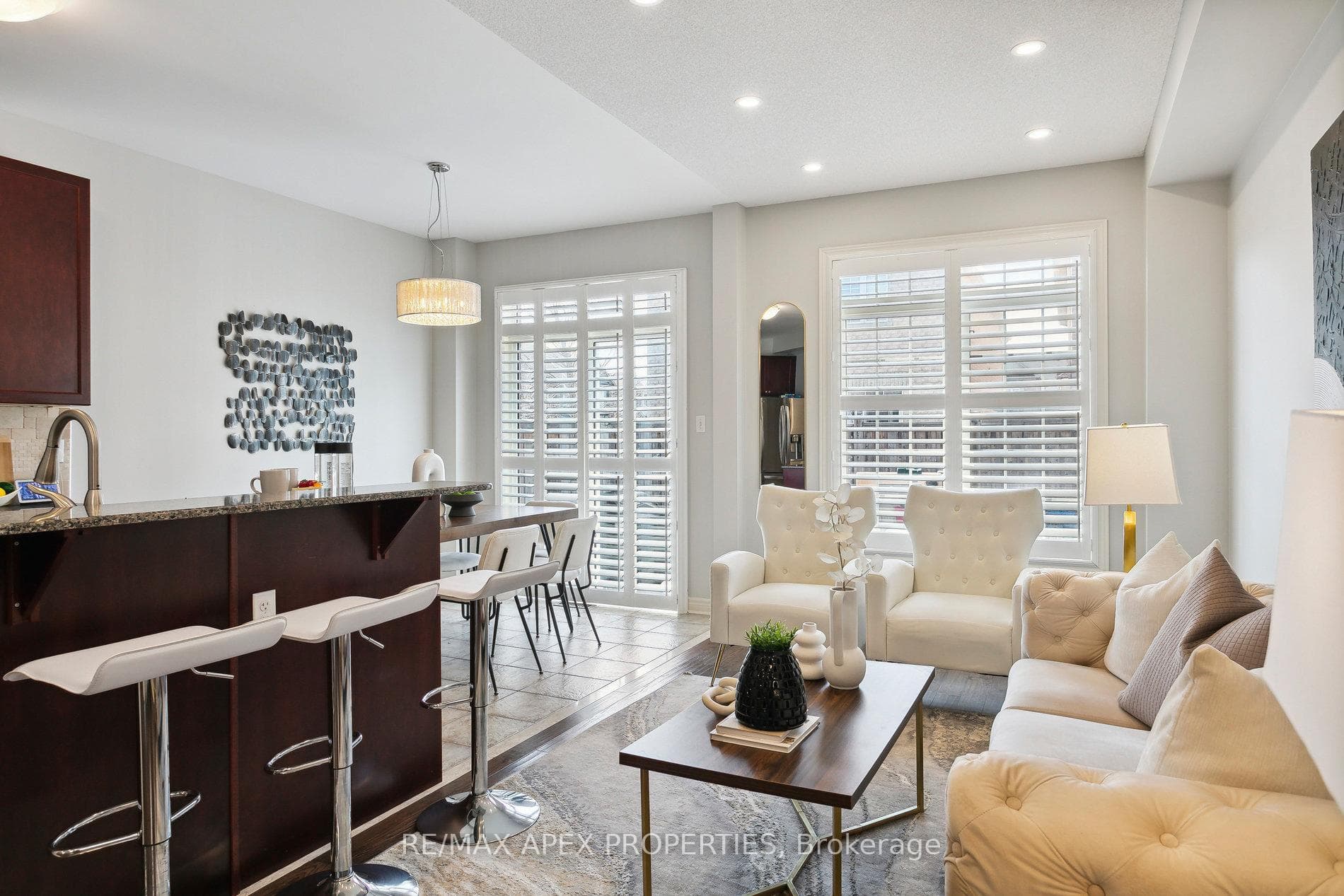4727 Centretown Way photo 11