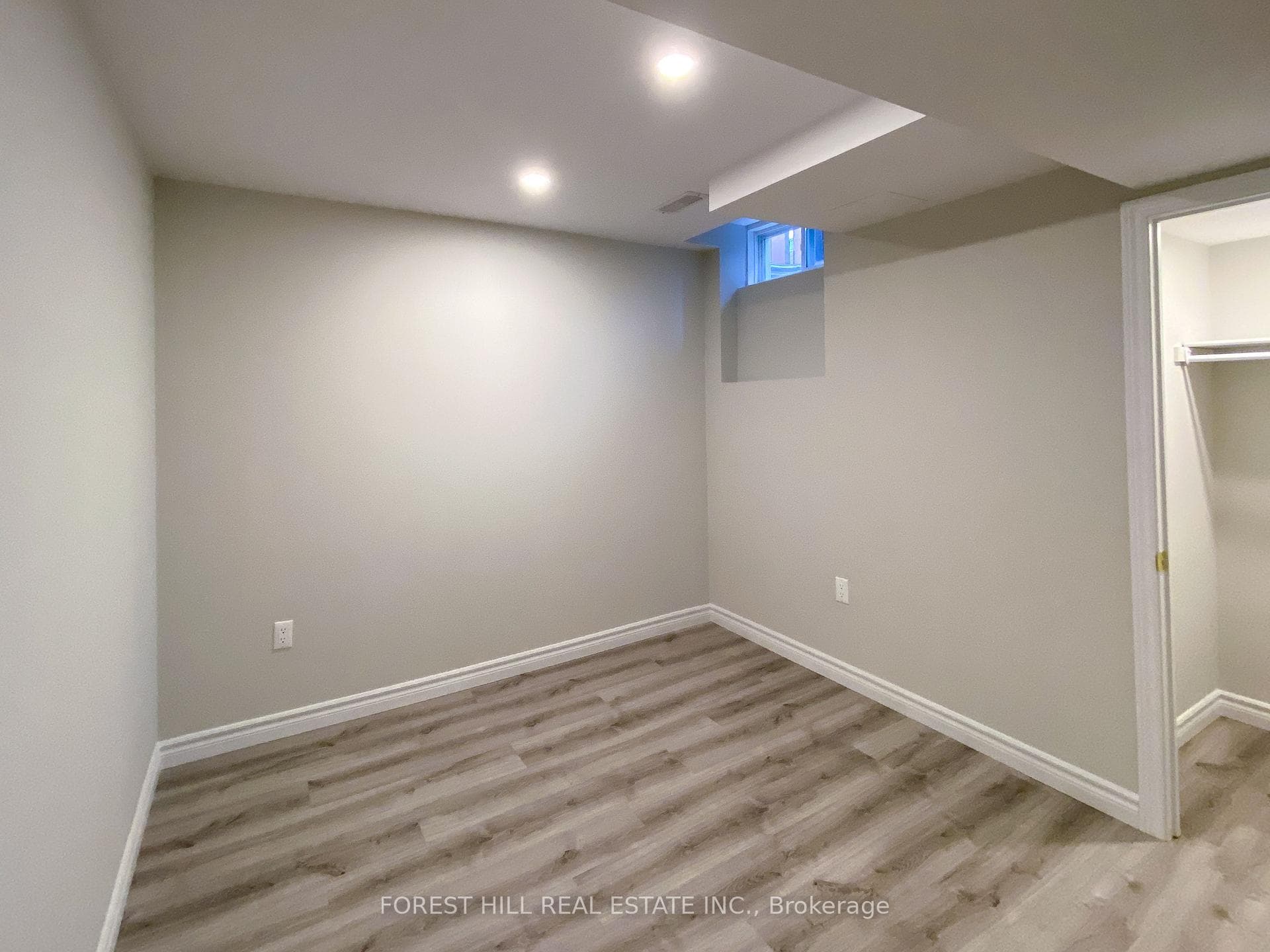 278 Roy Rainey Avenue Unit Bsmt photo 7