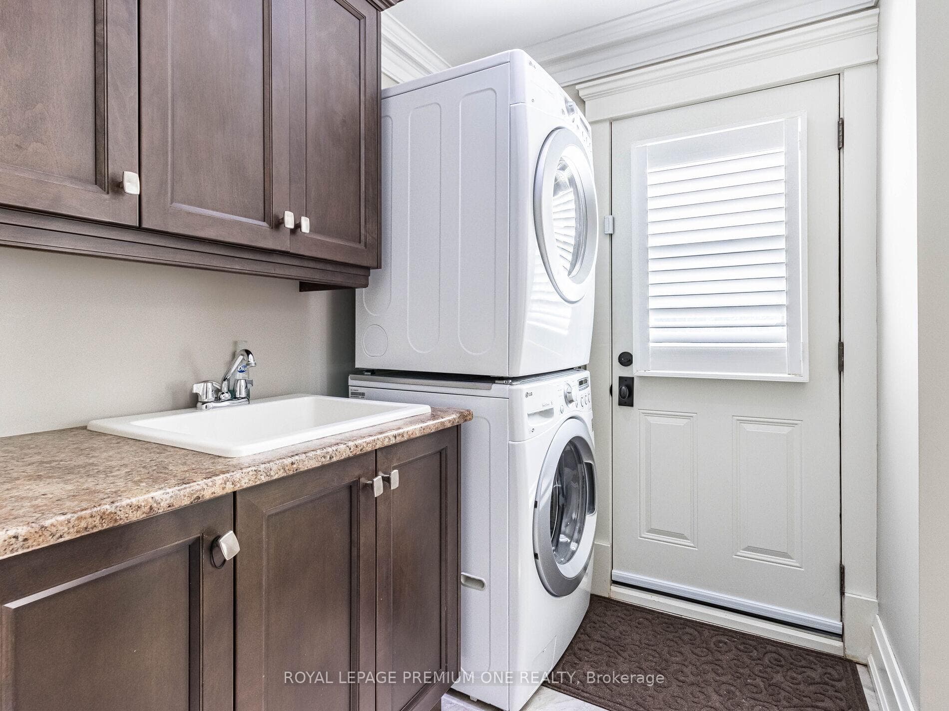 119 Dennison Street photo 27