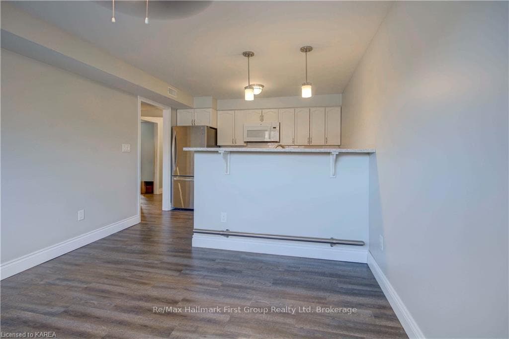 801 DANBURY Road photo 26