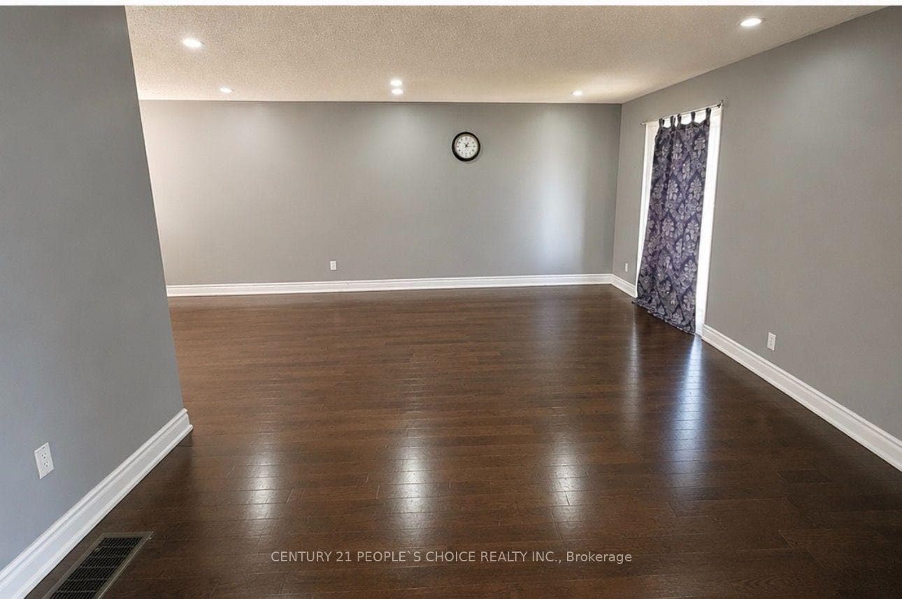 105 Lexington Avenue photo 4