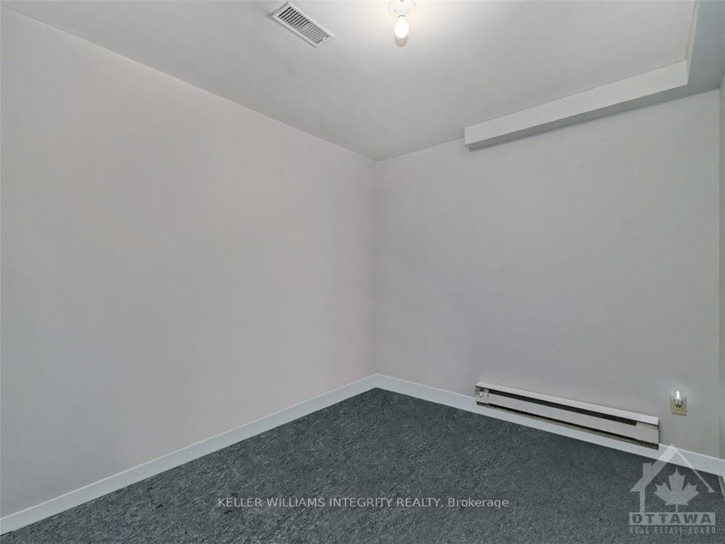 2099 LAUZON Street photo 20