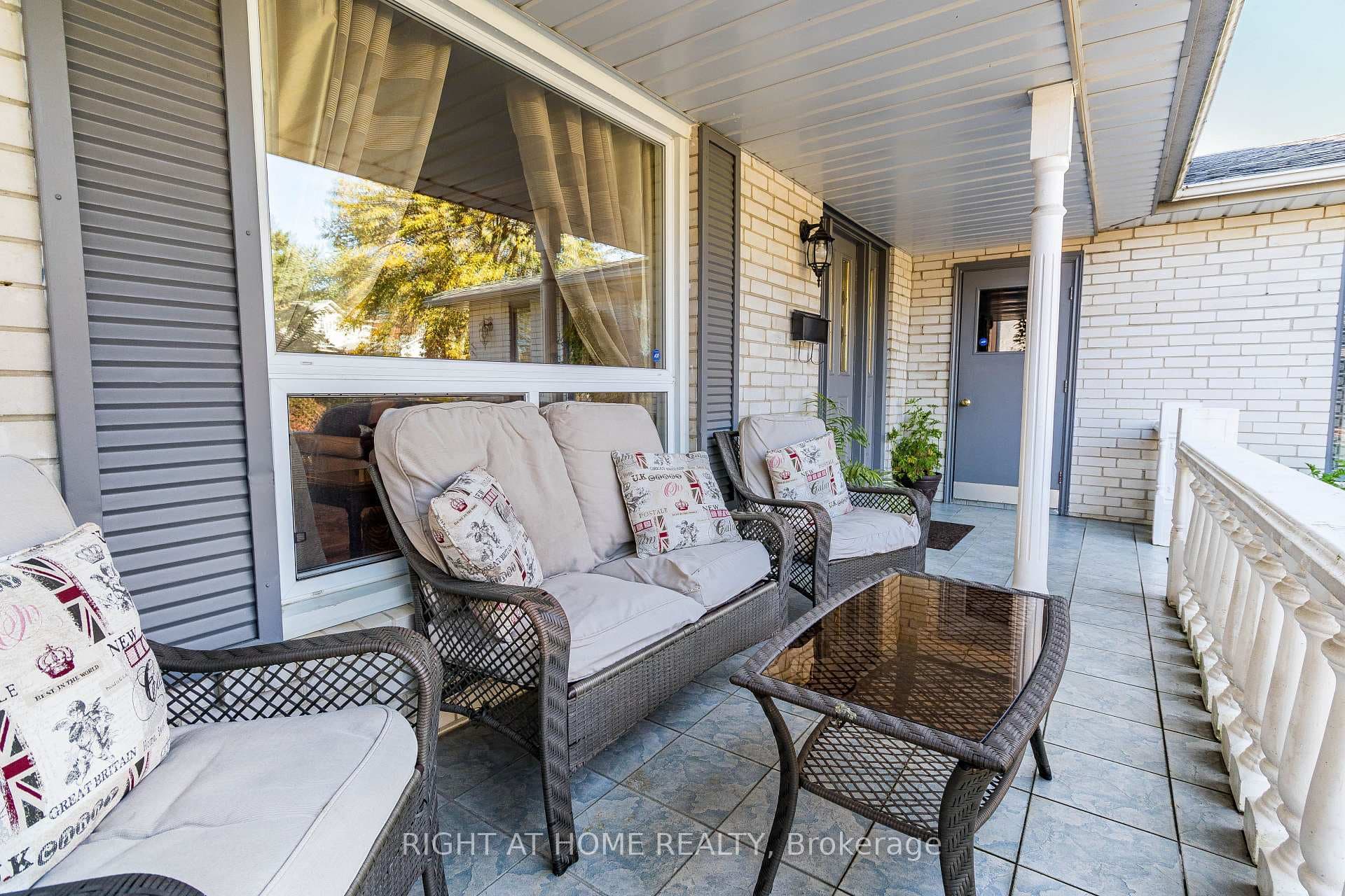 4238 Garnetwood Chase photo 5