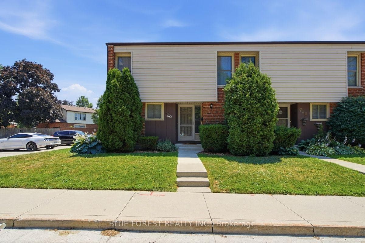 742 Fanshawe Park Road Unit 41 photo 1