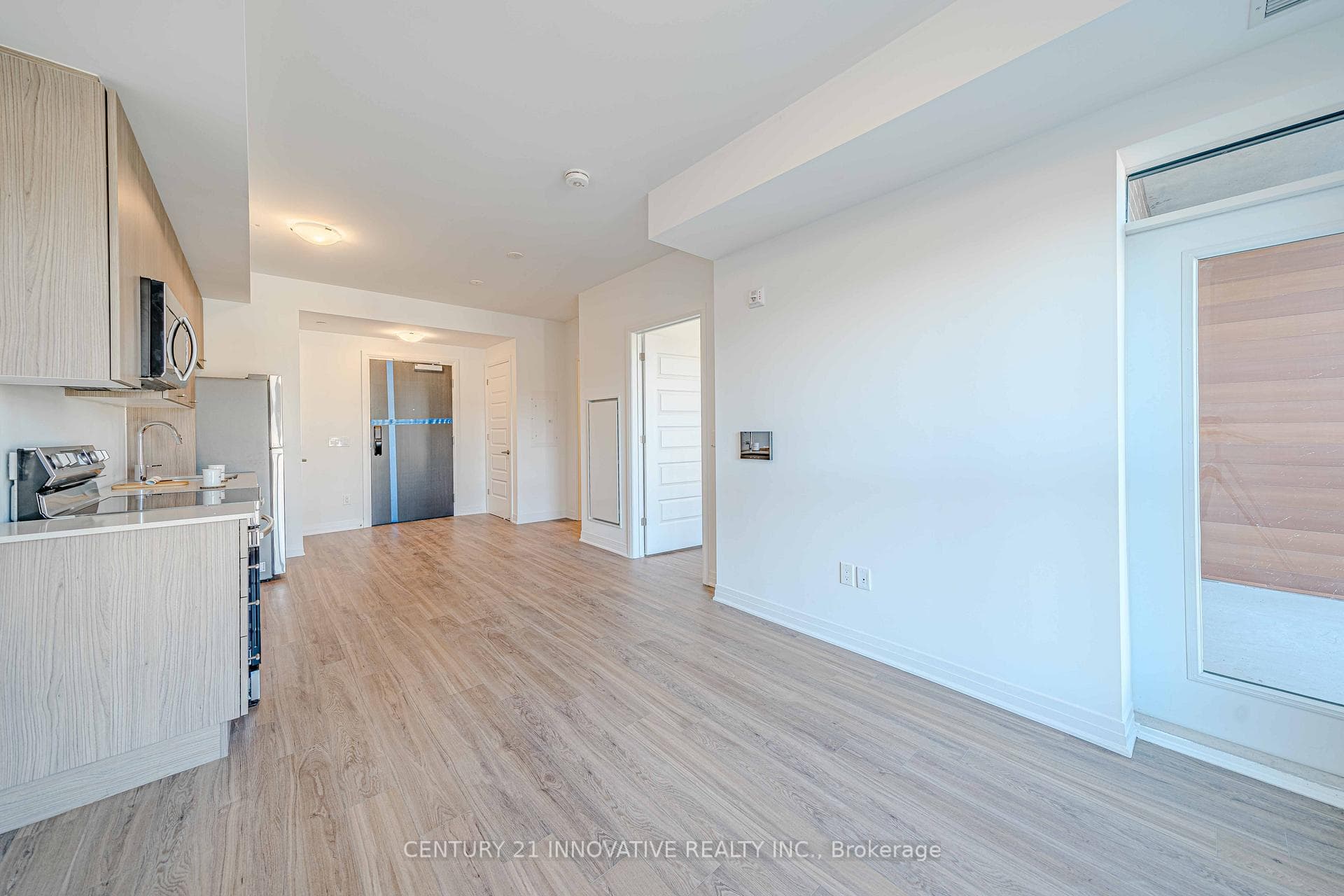 490 Gordon Krantz Avenue Unit 201 photo 14