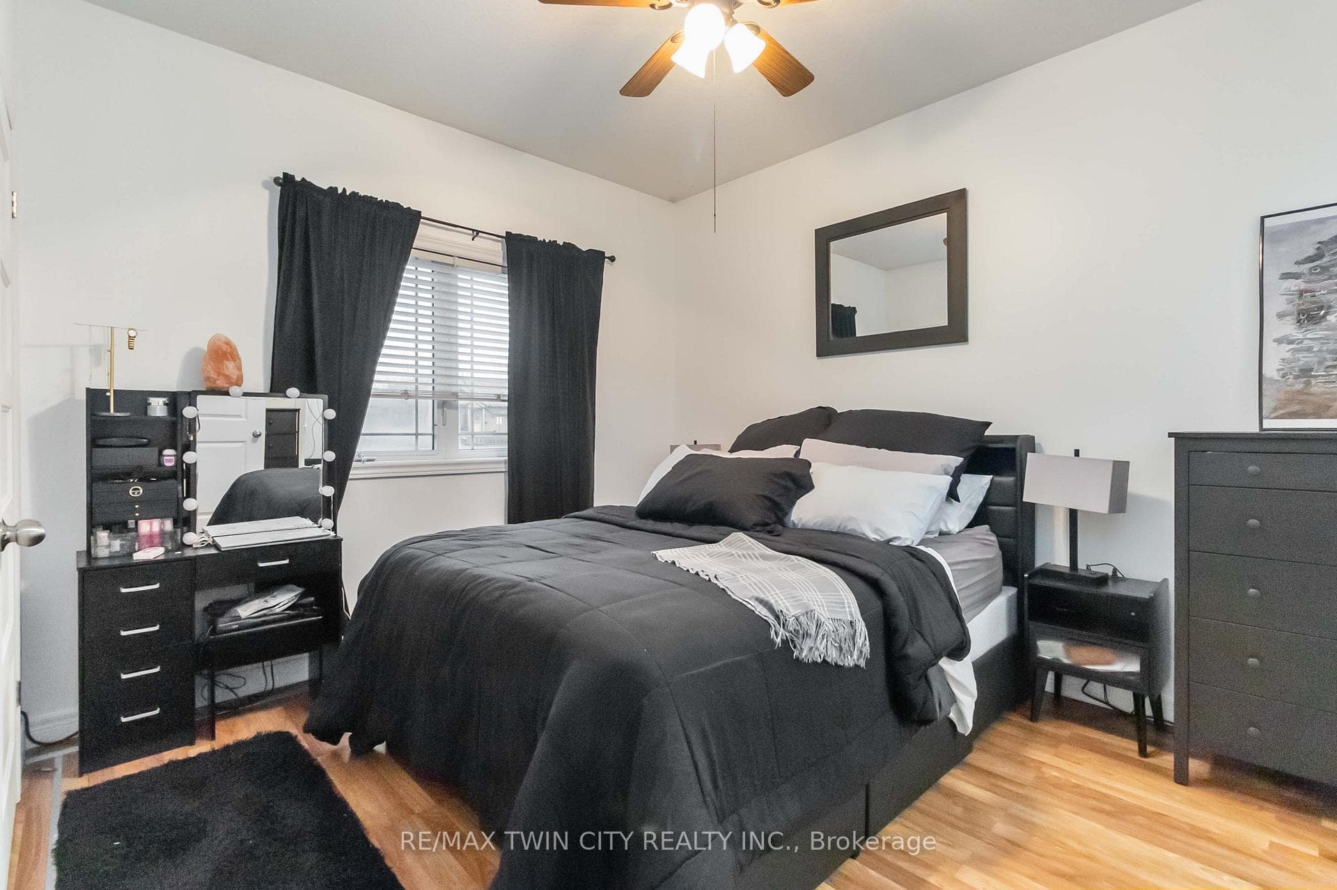 1038 Colborne Street Unit 32 photo 29