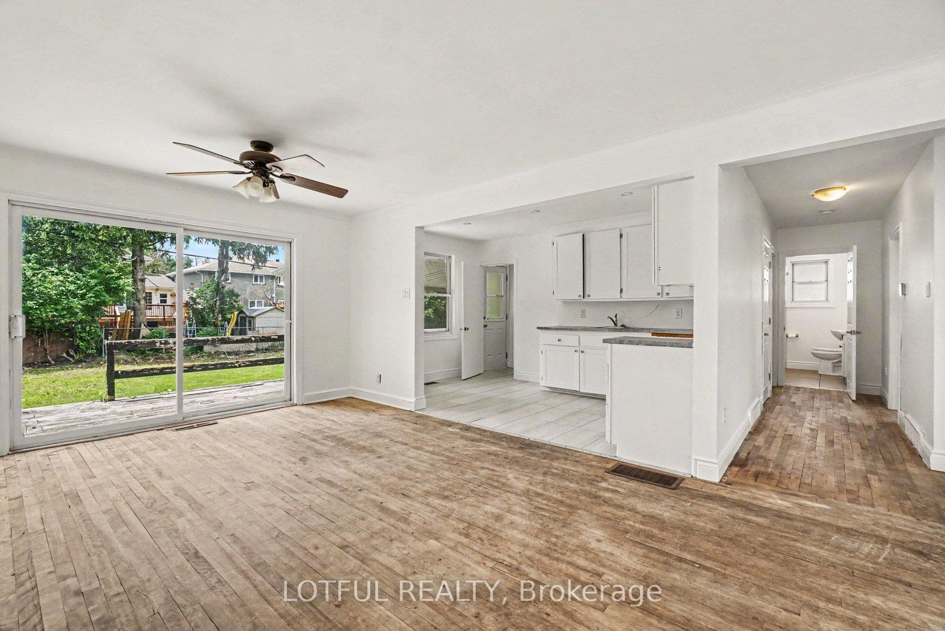 832 Rex Avenue photo 13