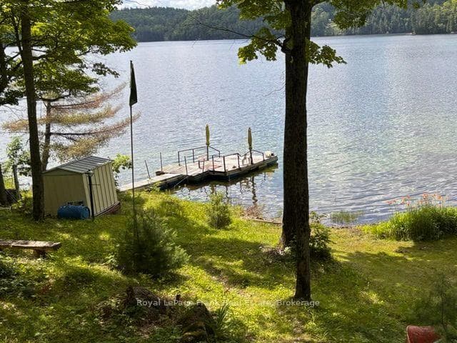 275 Faradale Drive photo 2
