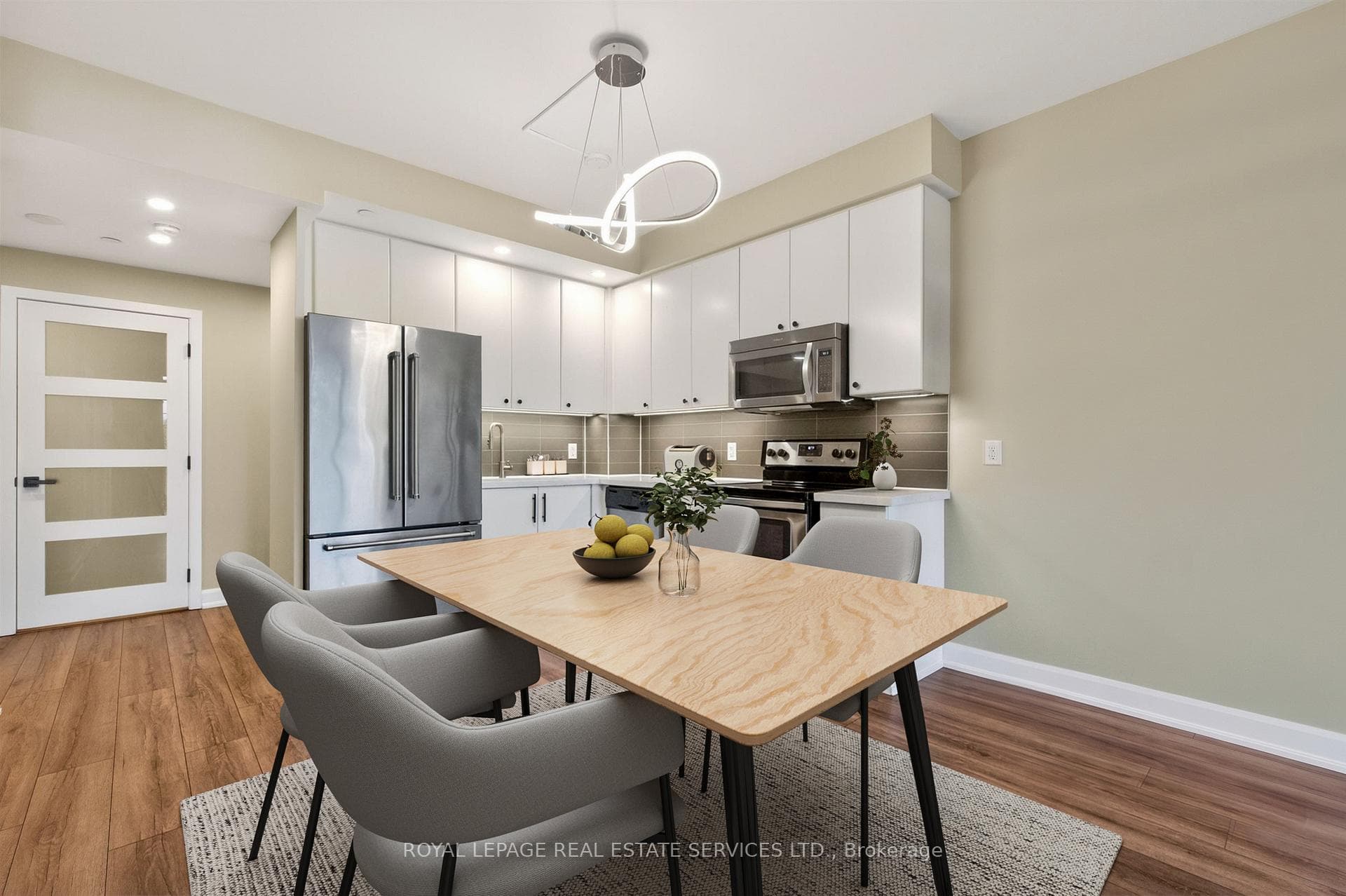 8 Fieldway Road Unit 315 photo 9