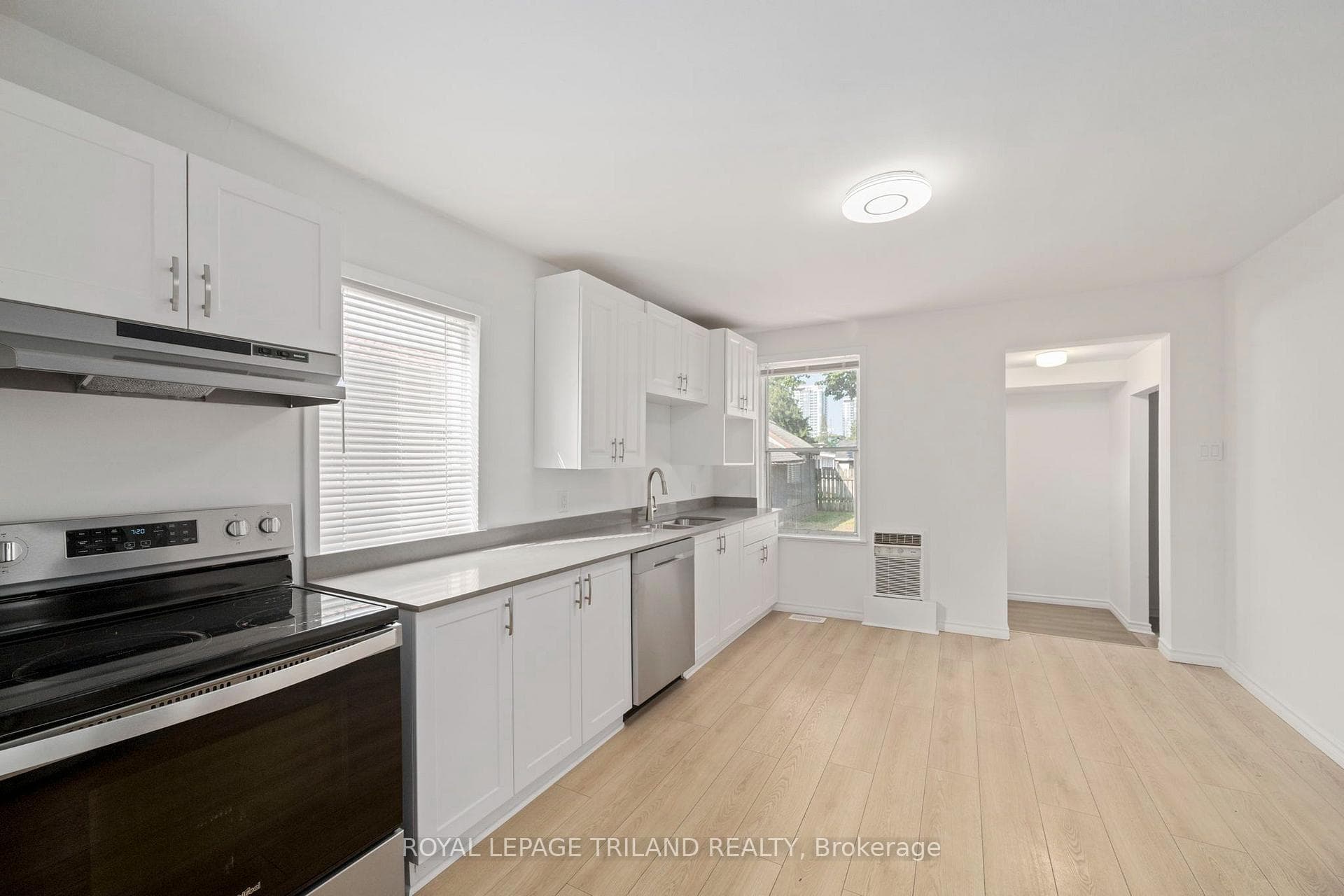 97 William Street photo 10