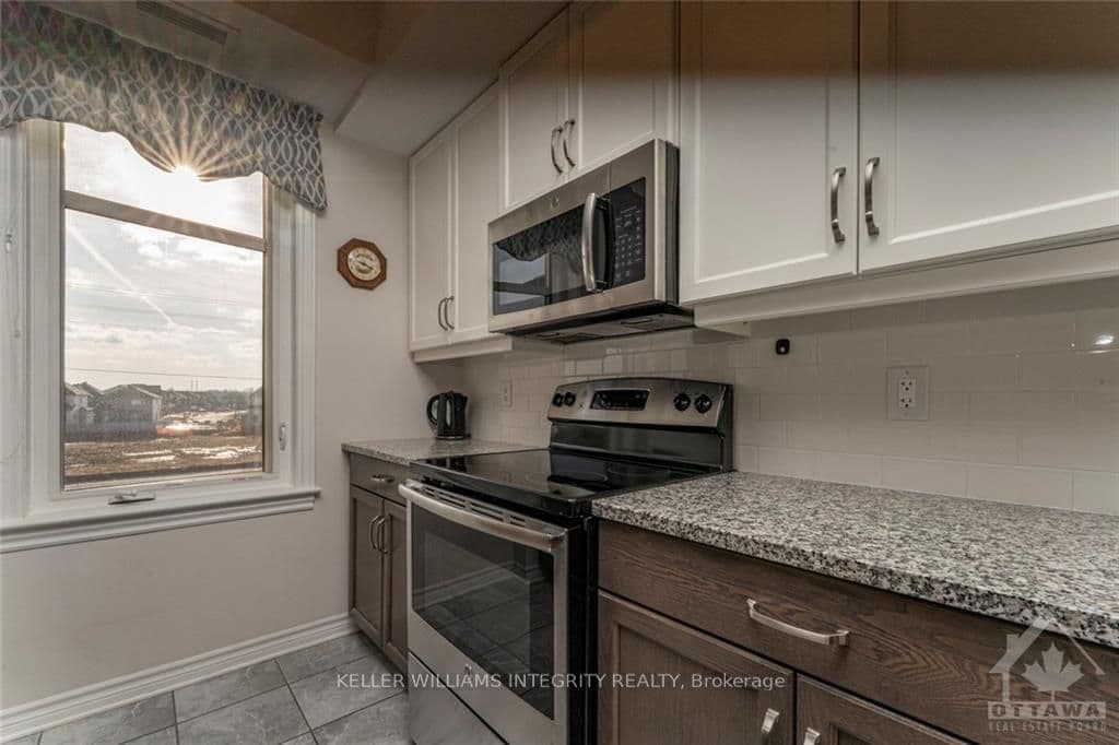 320 JATOBA Unit 303 photo 14