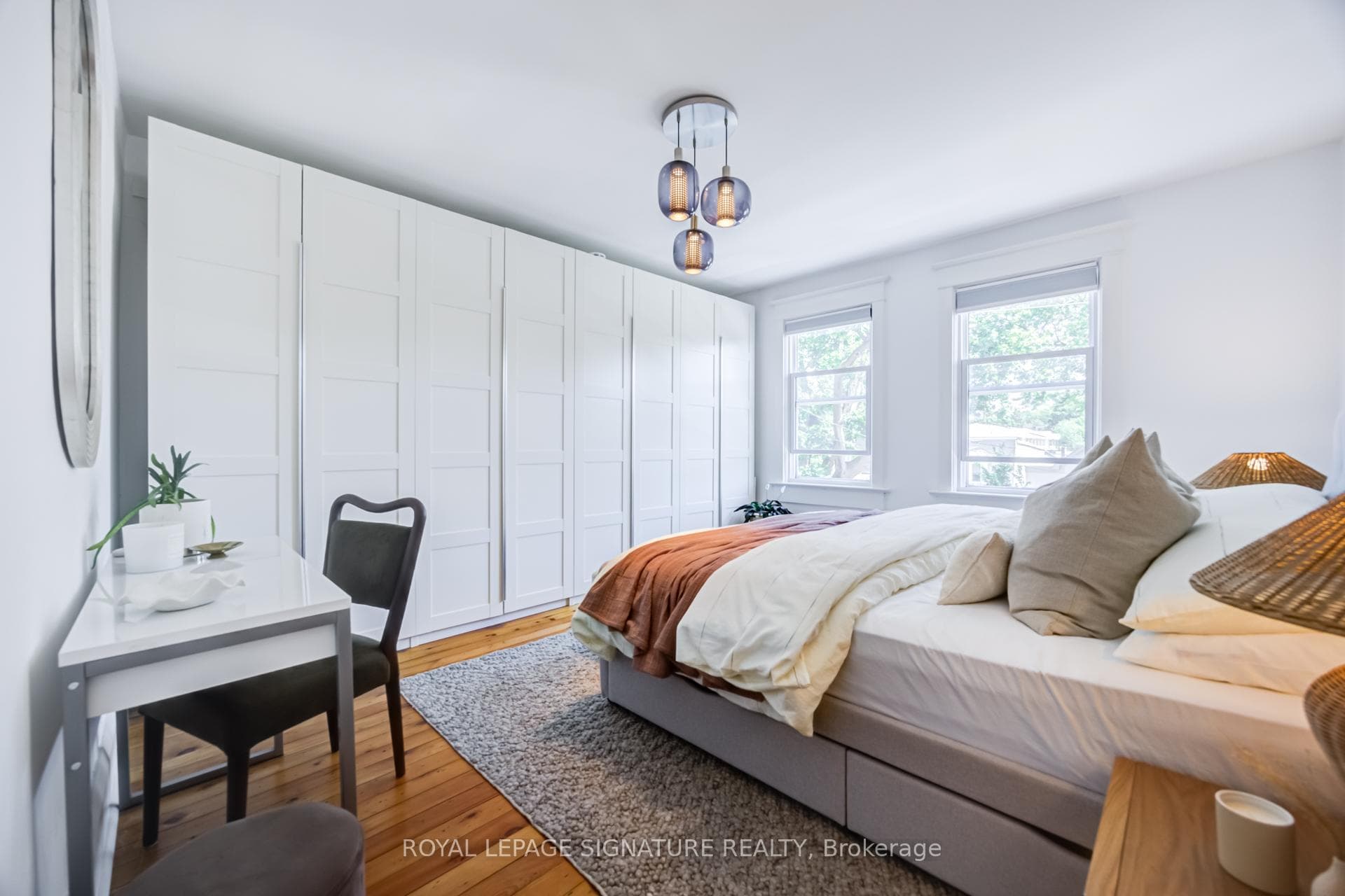 442 Rhodes Avenue photo 19