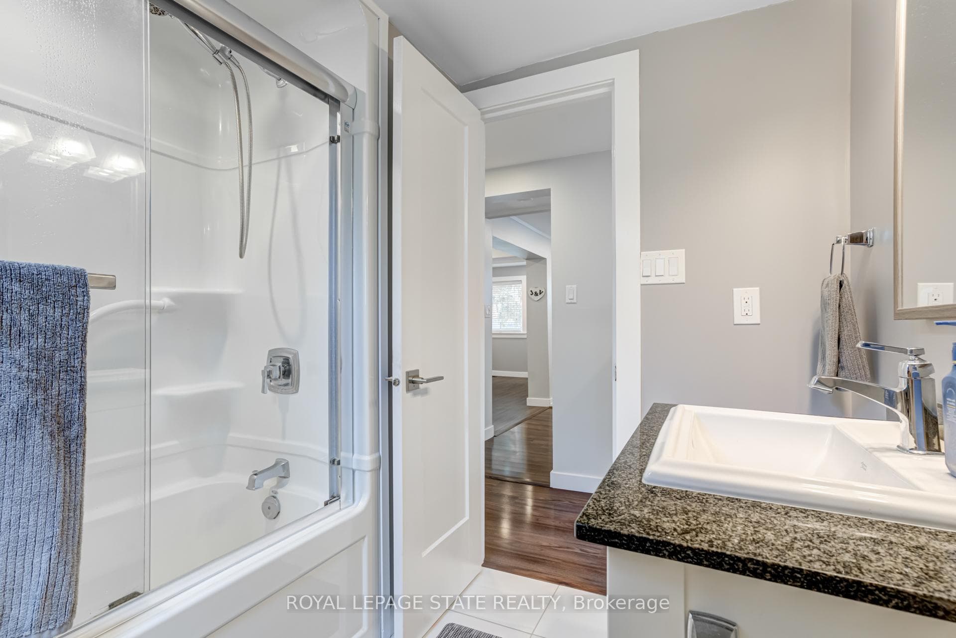 9056 Airport Road photo 17