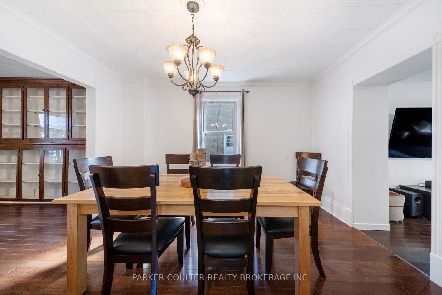 315 Millard Street photo 16
