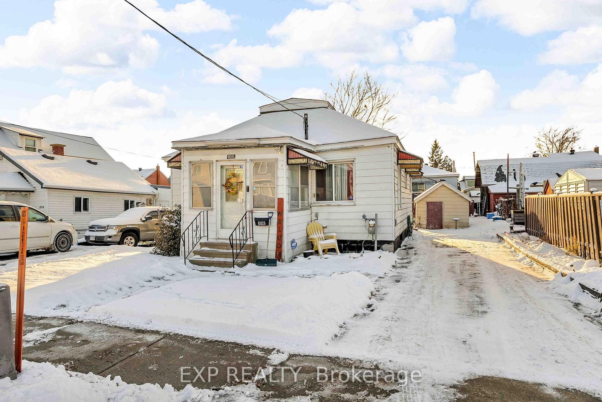1060 Abbot Street photo 1