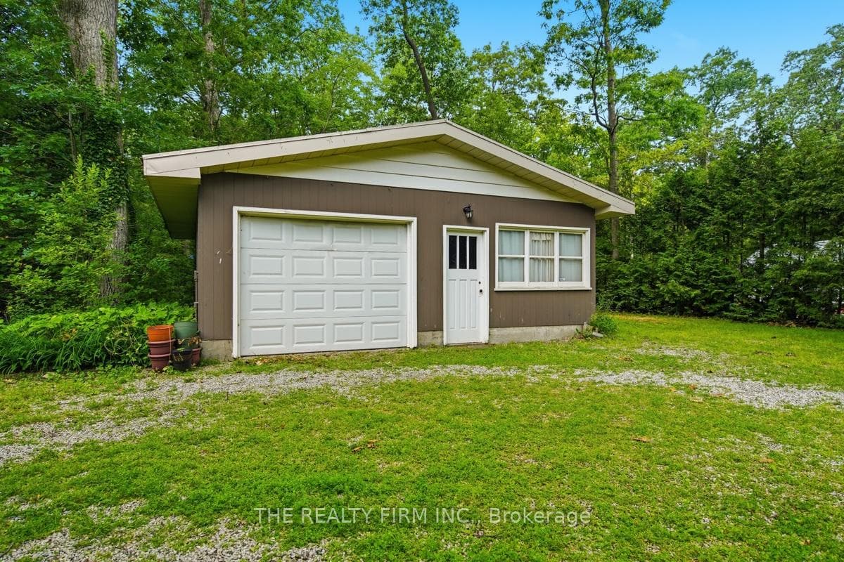 48 Lake Road photo 12