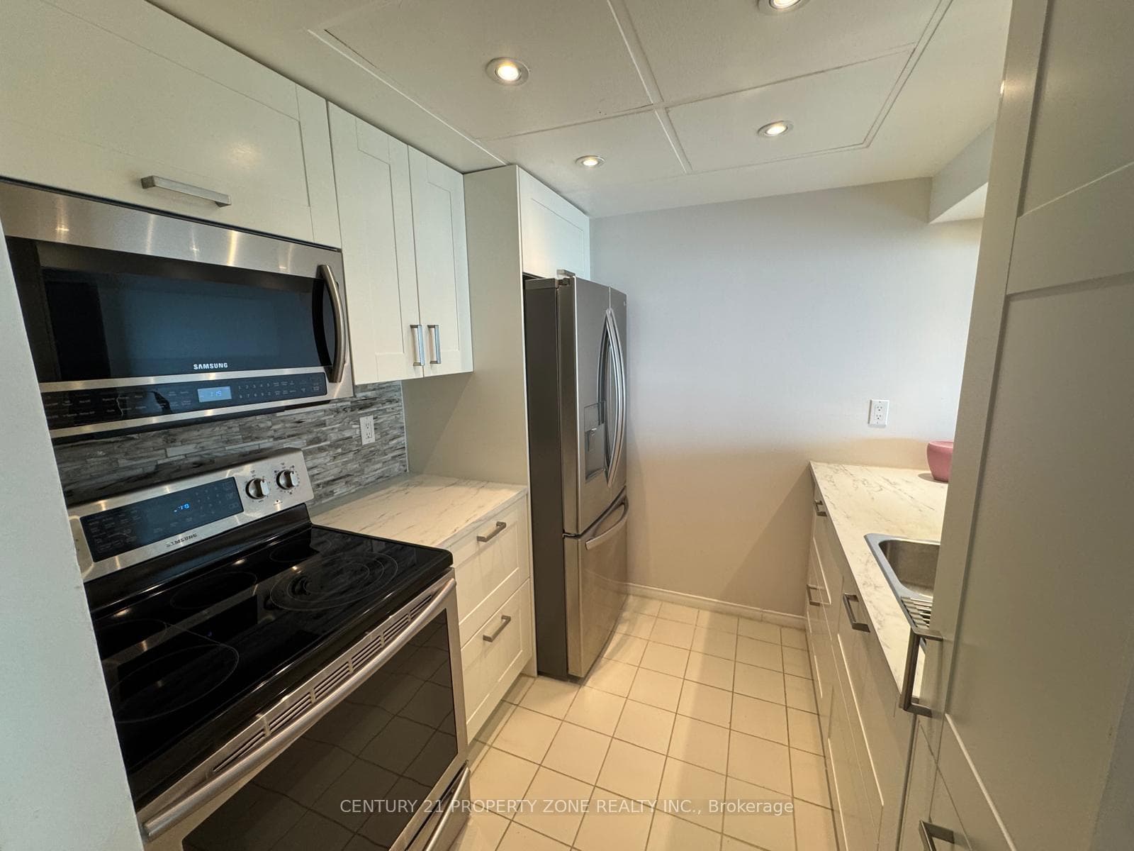 77 Harbour Square Unit 2105 photo 16