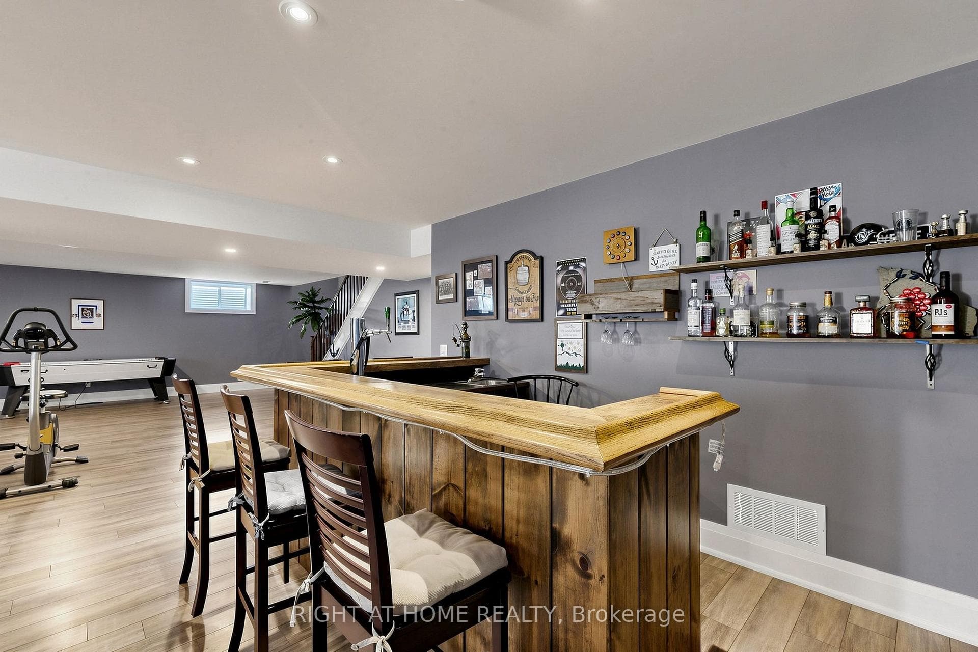 CUSTOM BAR WITH SINK AND FRIDGE