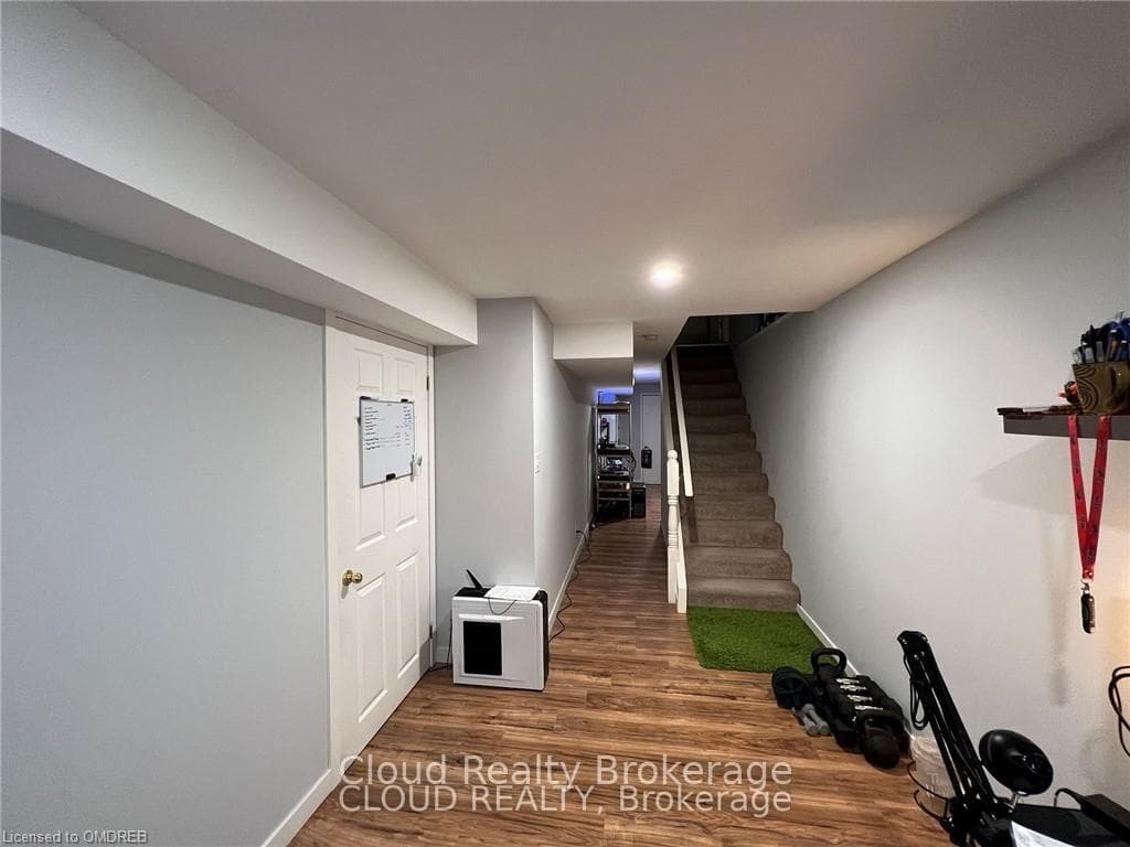 1000 UPPER PARADISE Road Unit 15 photo 10